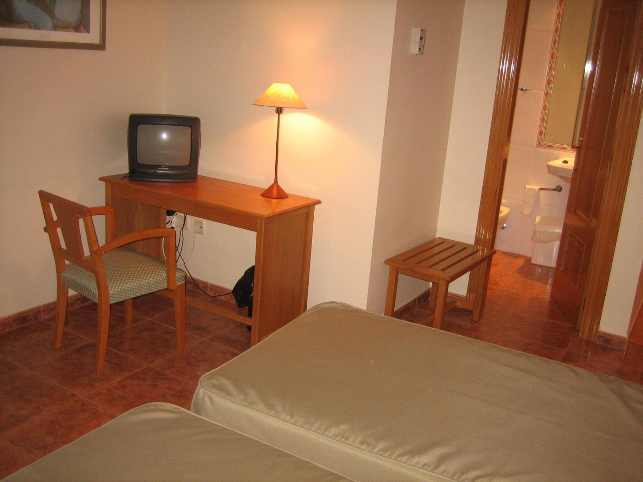 Single Room photo 3