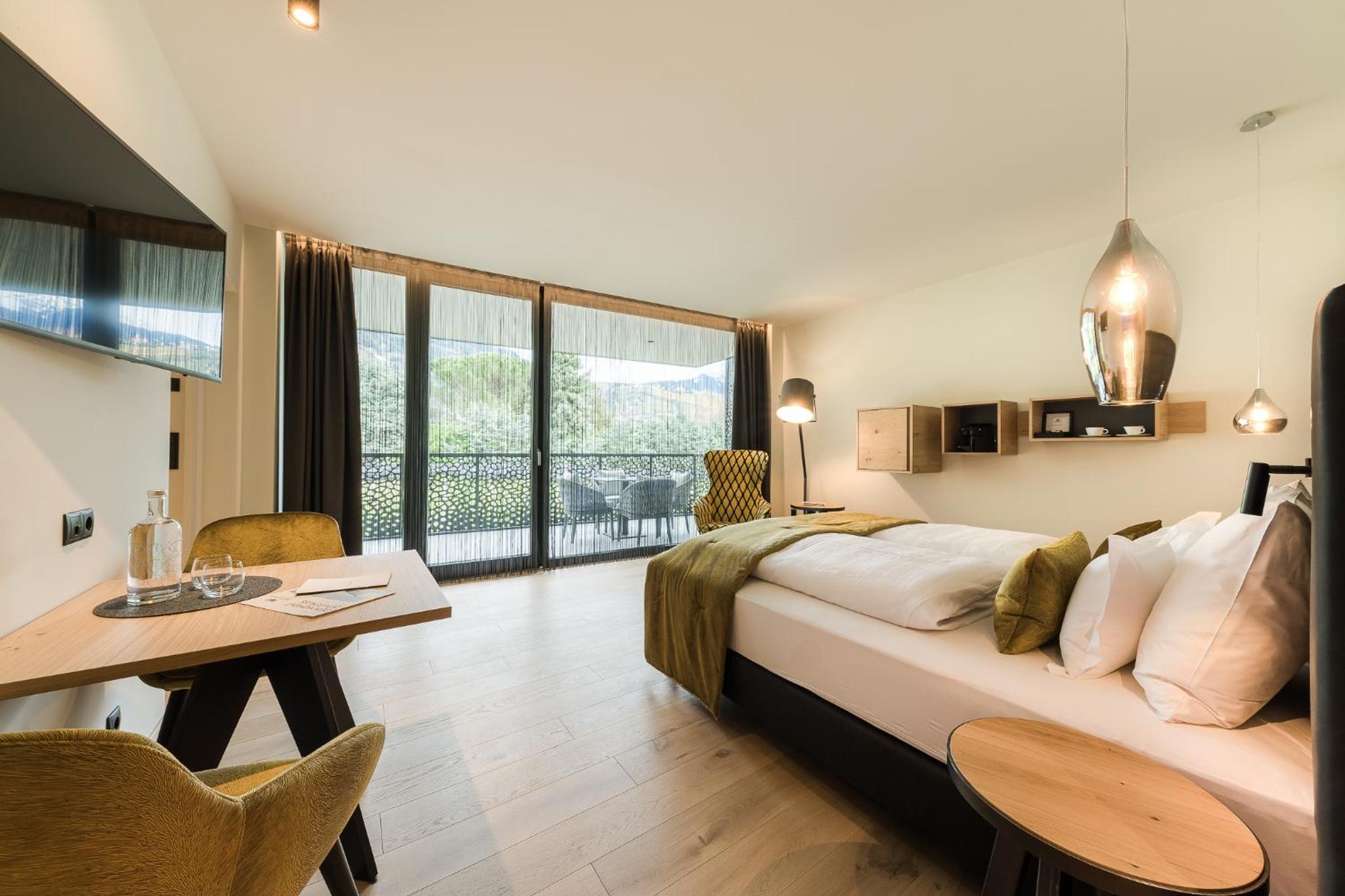 Suite with Mountain View photo 1