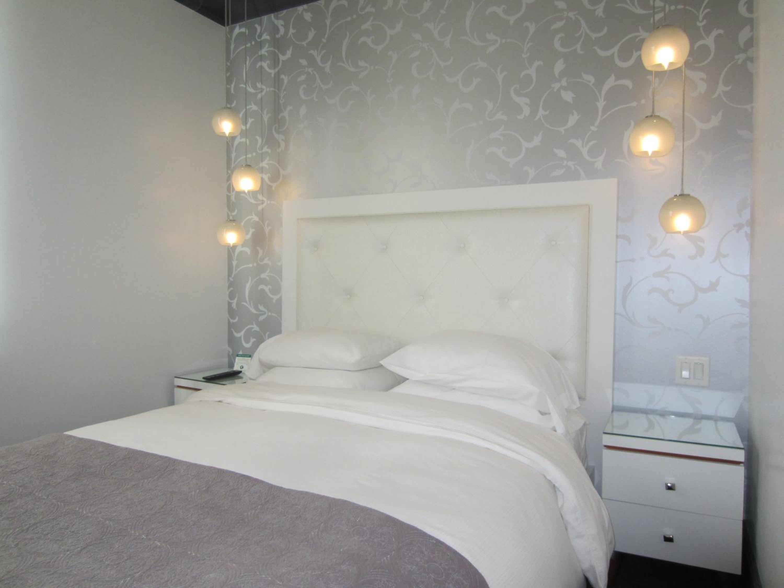 Standard Queen Room photo 1