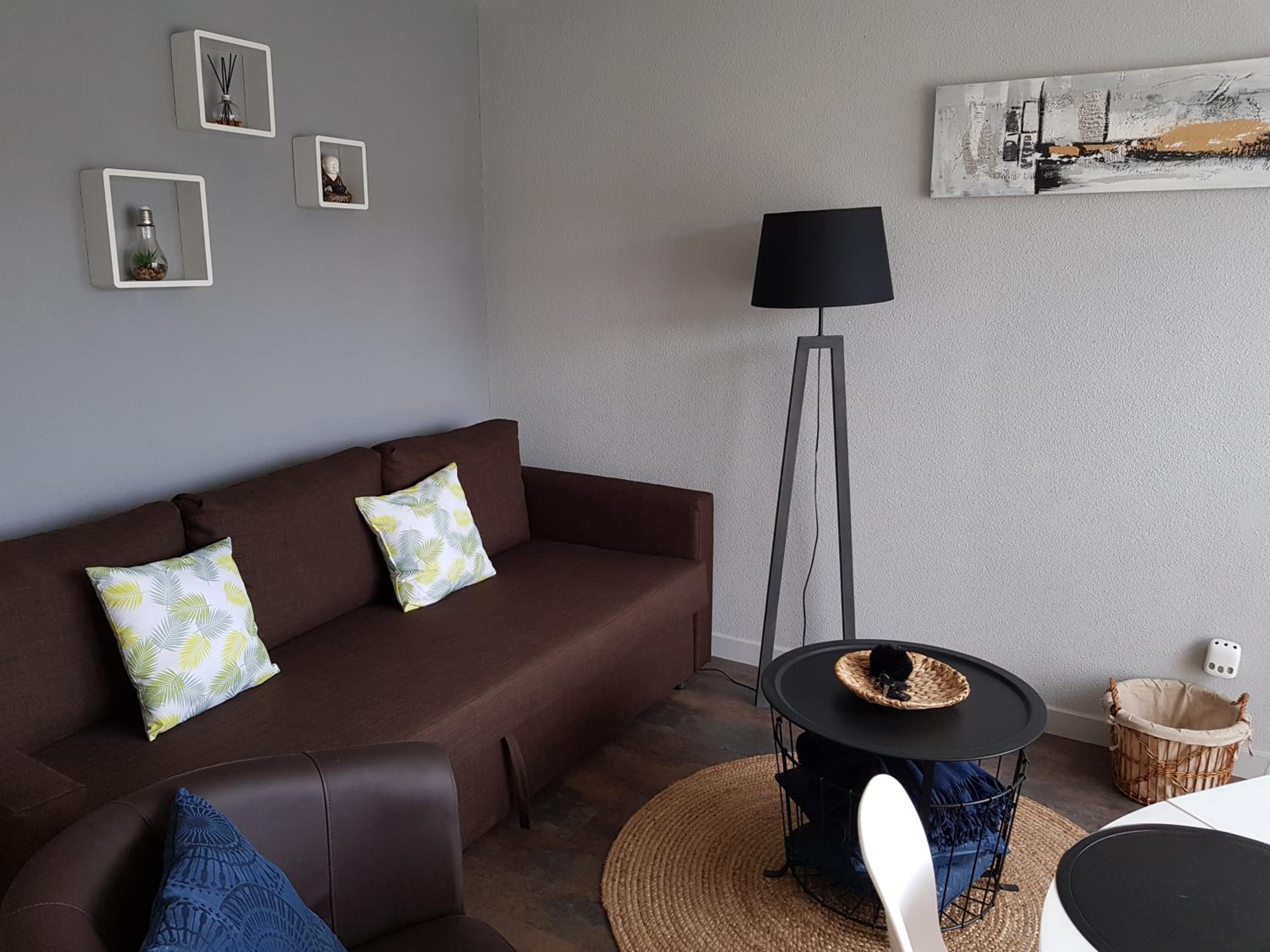 Apartment photo 2