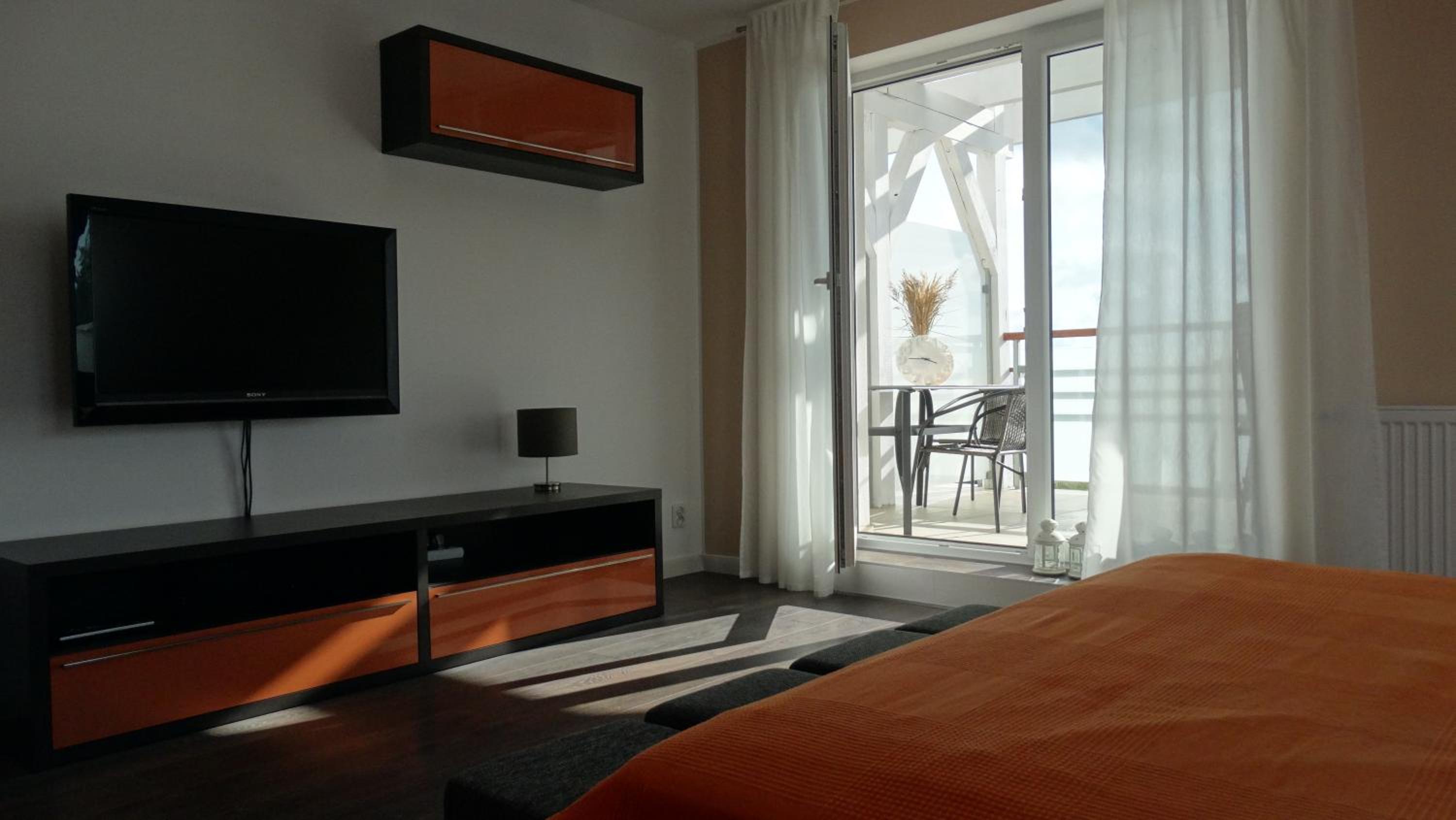 Apartment photo 2