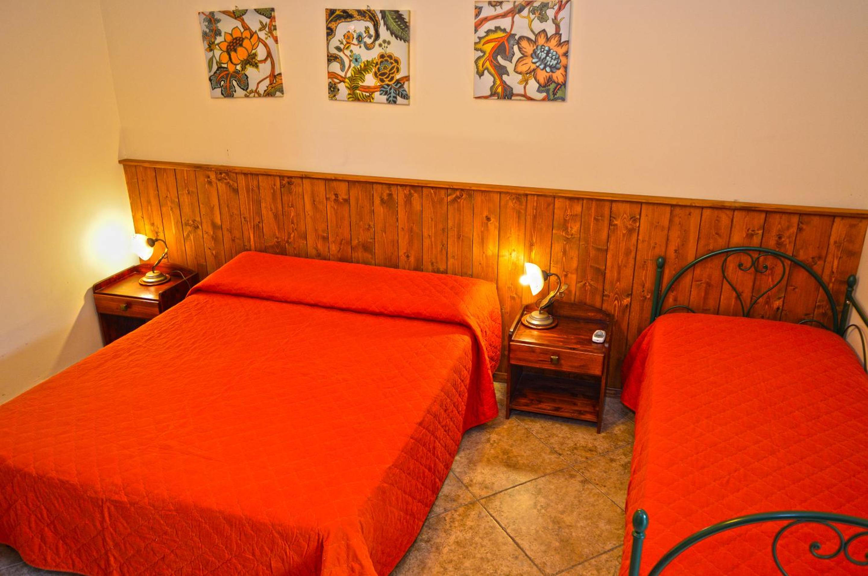 Studio Apartment photo 2