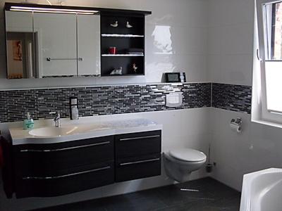 Two-Bedroom House - Photo 3