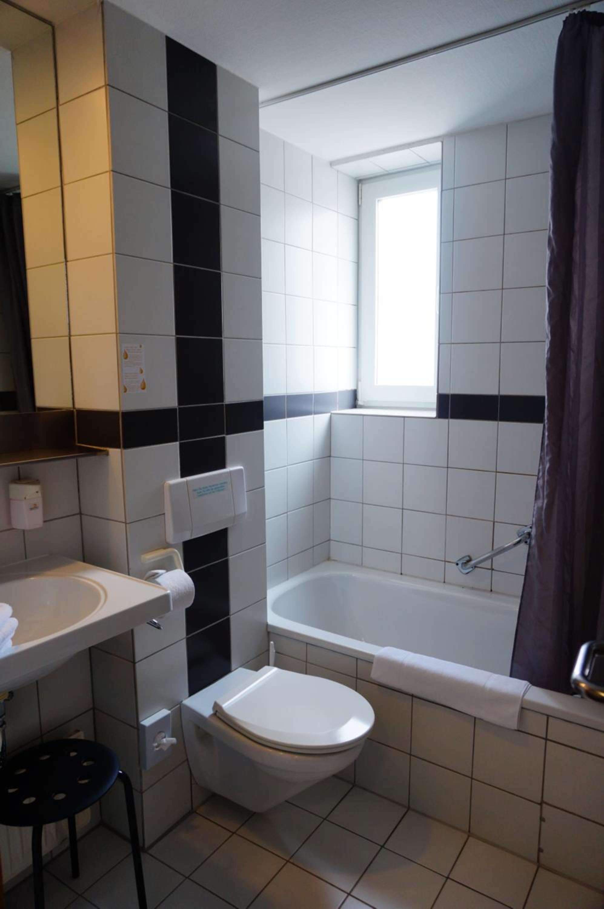 Comfort Double Room - Photo 8