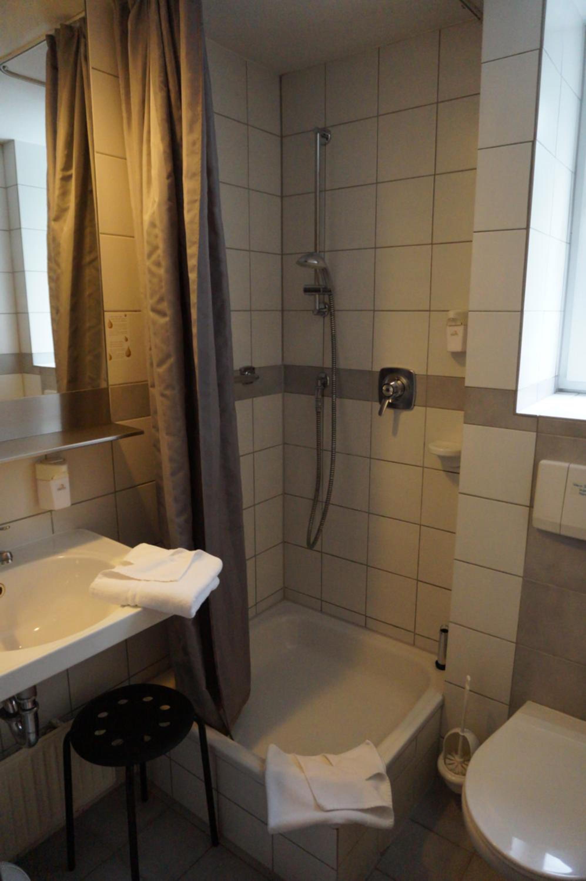 Double Room - Photo 2