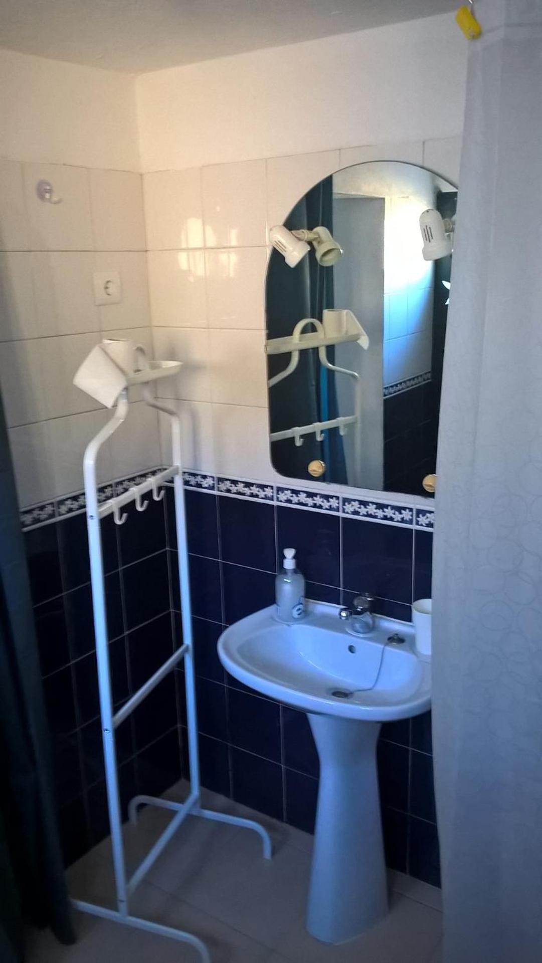 Triple Room - Disability Access - Photo 5