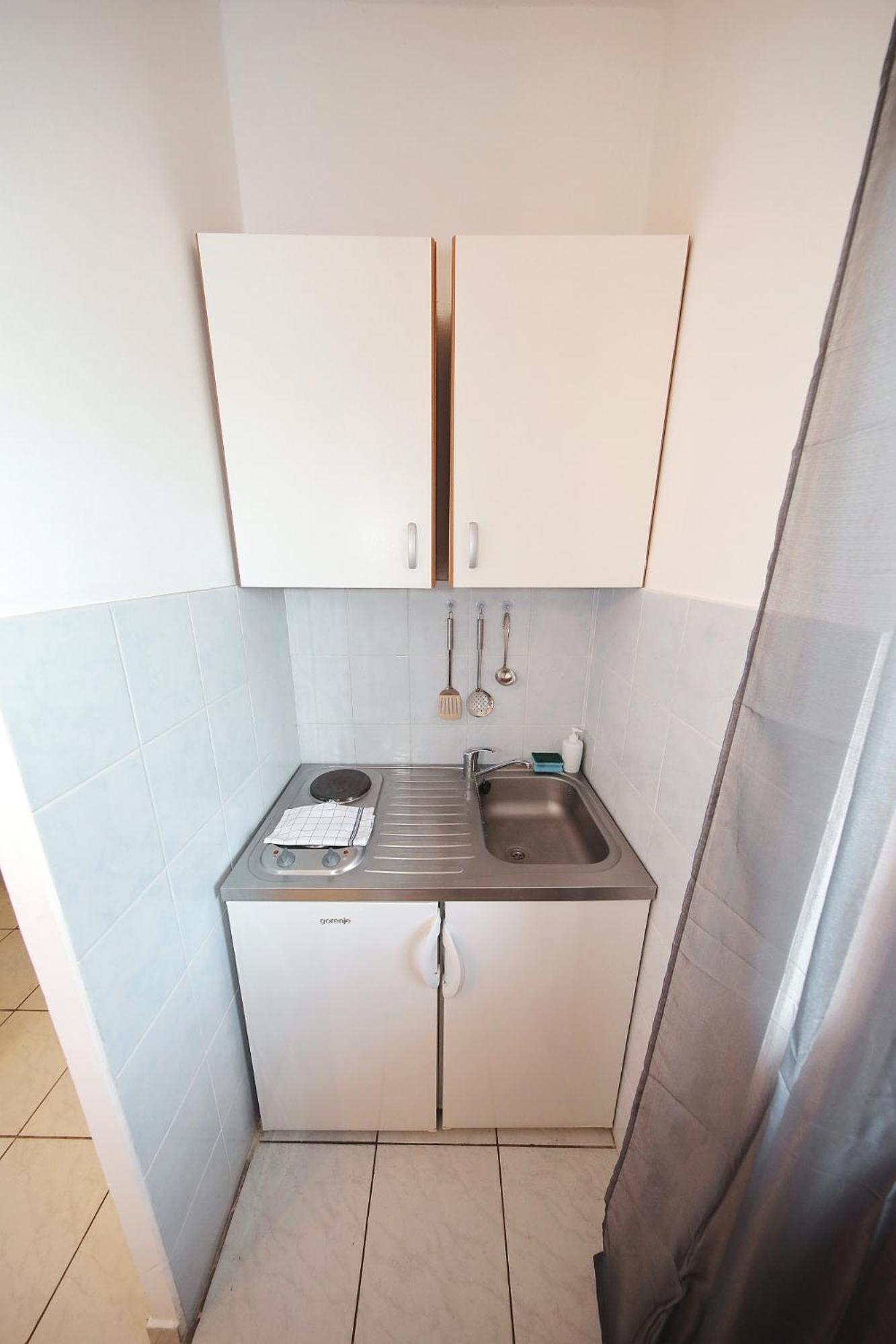 Studio Apartment with Sea View photo 2