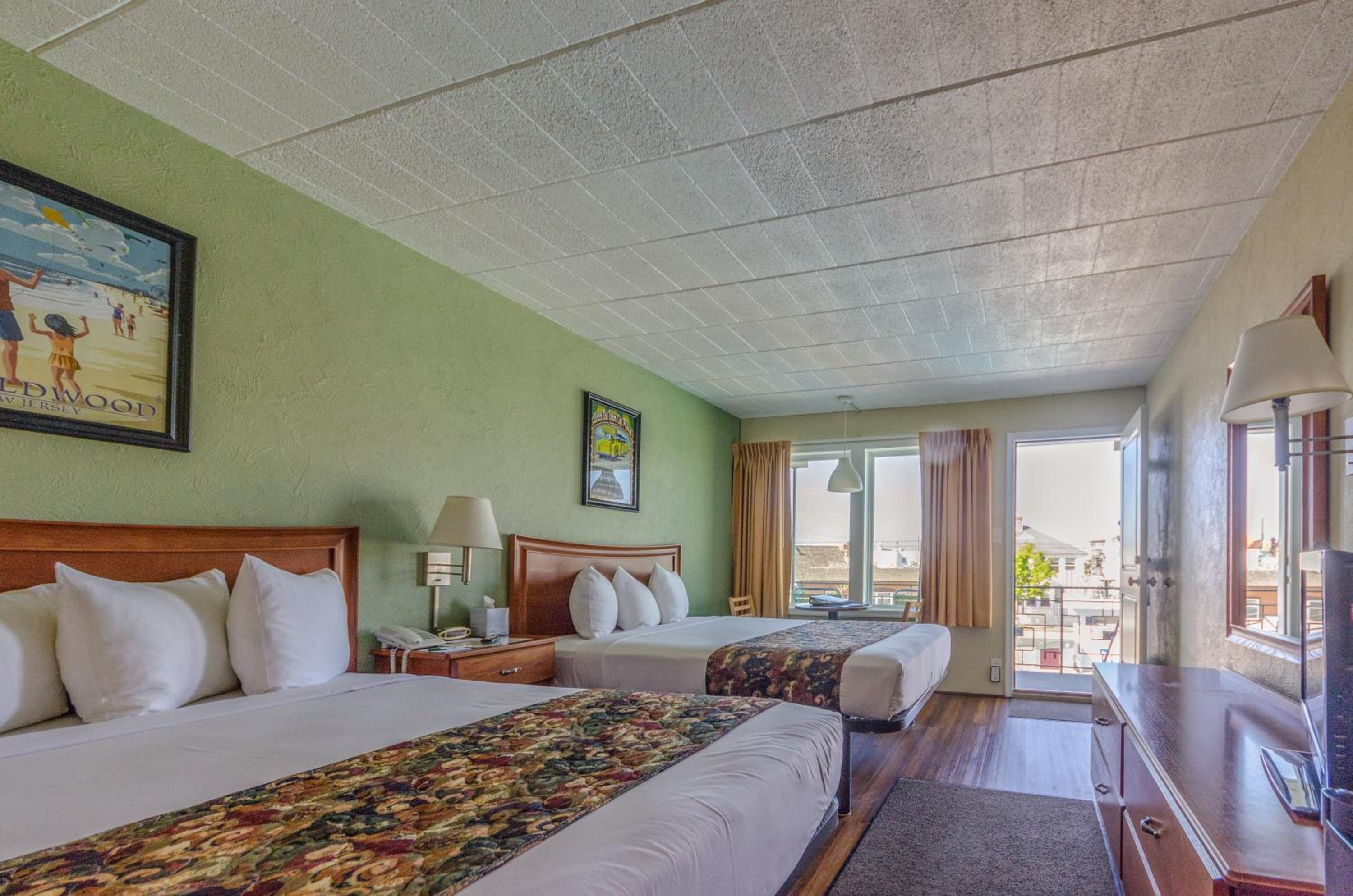Double Room With Pool View photo 1