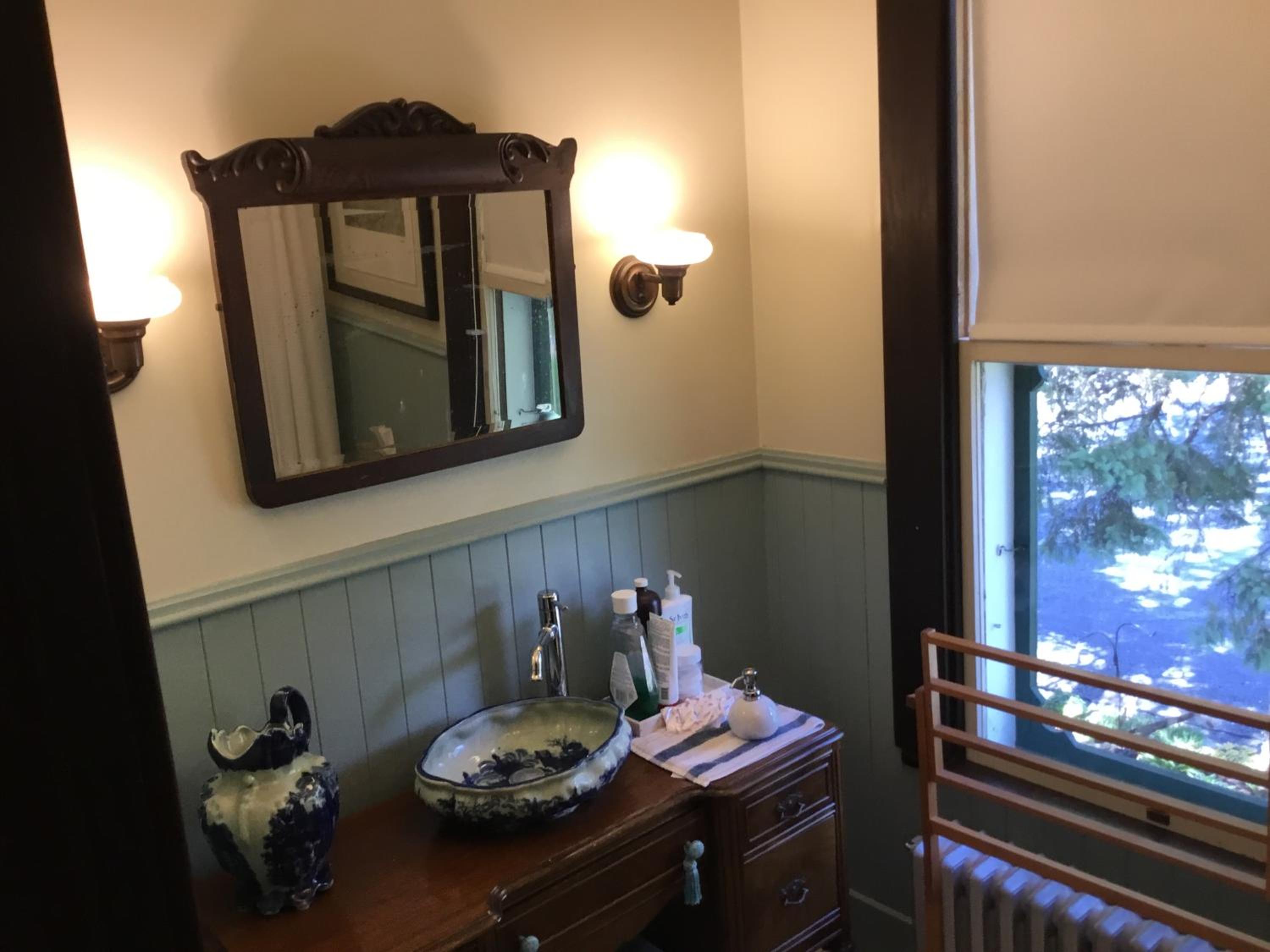 Deluxe Double or Twin Room photo 1
