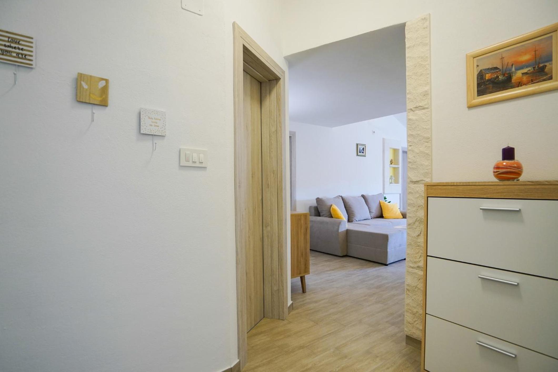 Zwei-Zimmer-Apartment