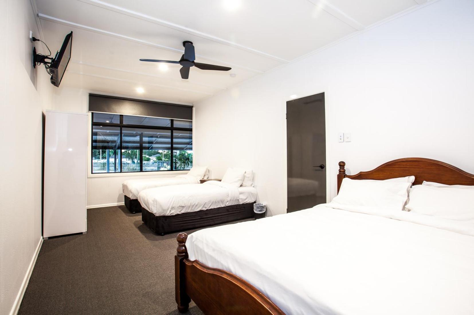 Two-Bedroom Family Suite thumbnail 6