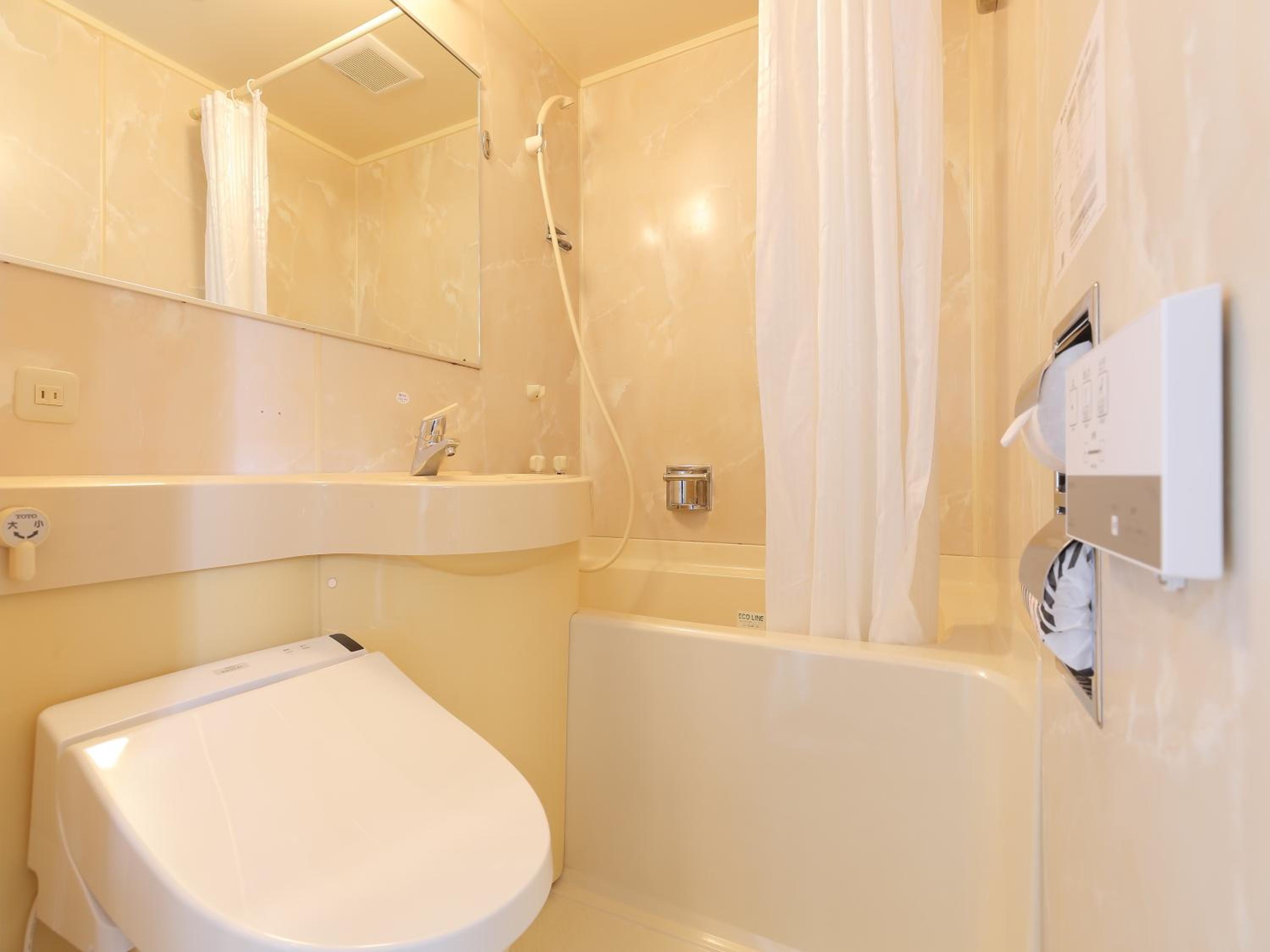 Double Room - Non-Smoking  - Photo 12