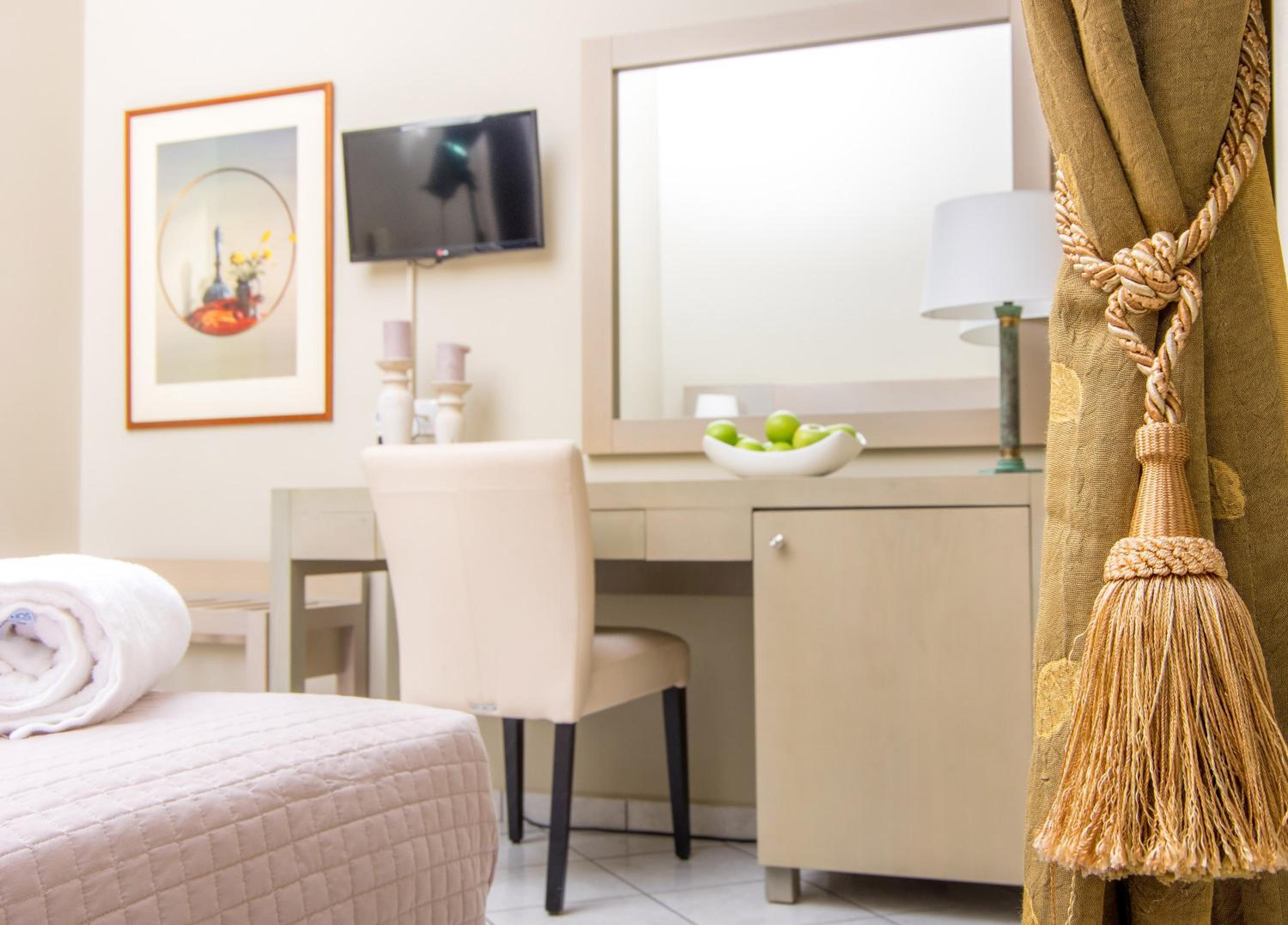 Double or Twin Room - Photo 1