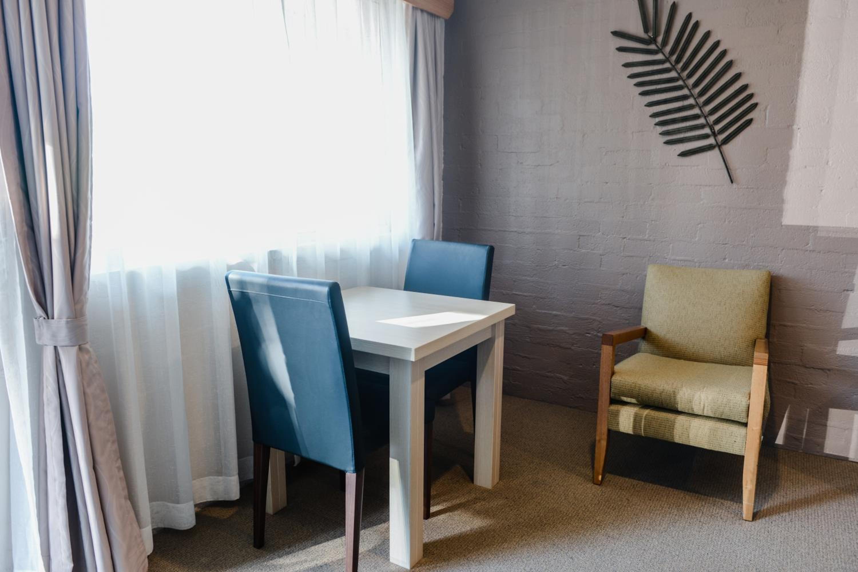 Deluxe Queen Room - Photo 2