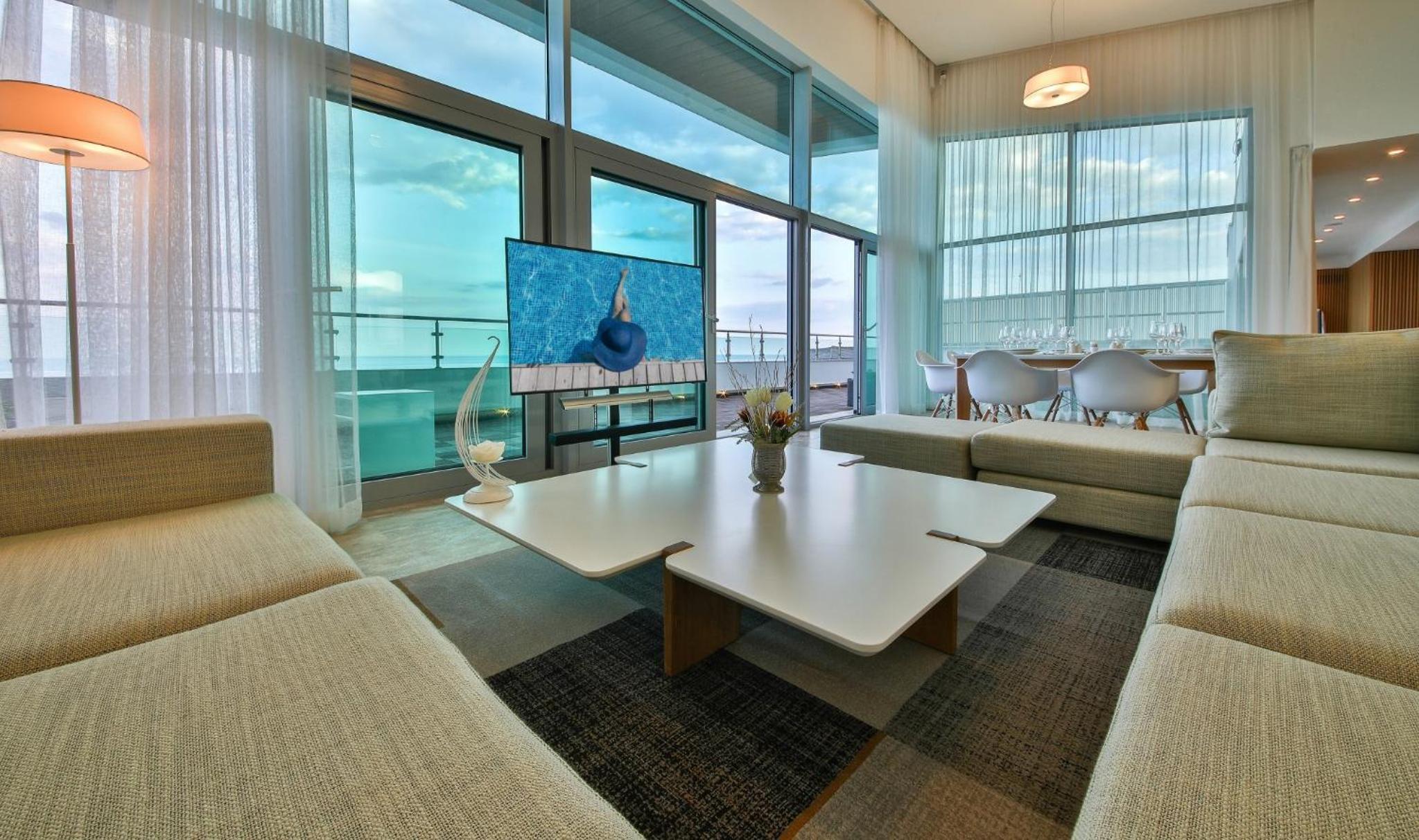Penthouse Apartment
