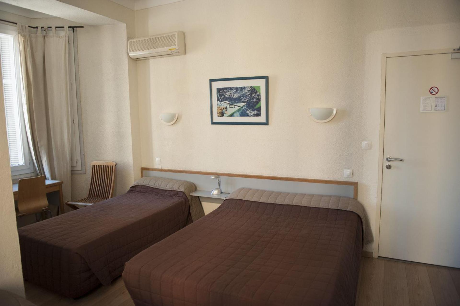 Double or Twin Room photo 2