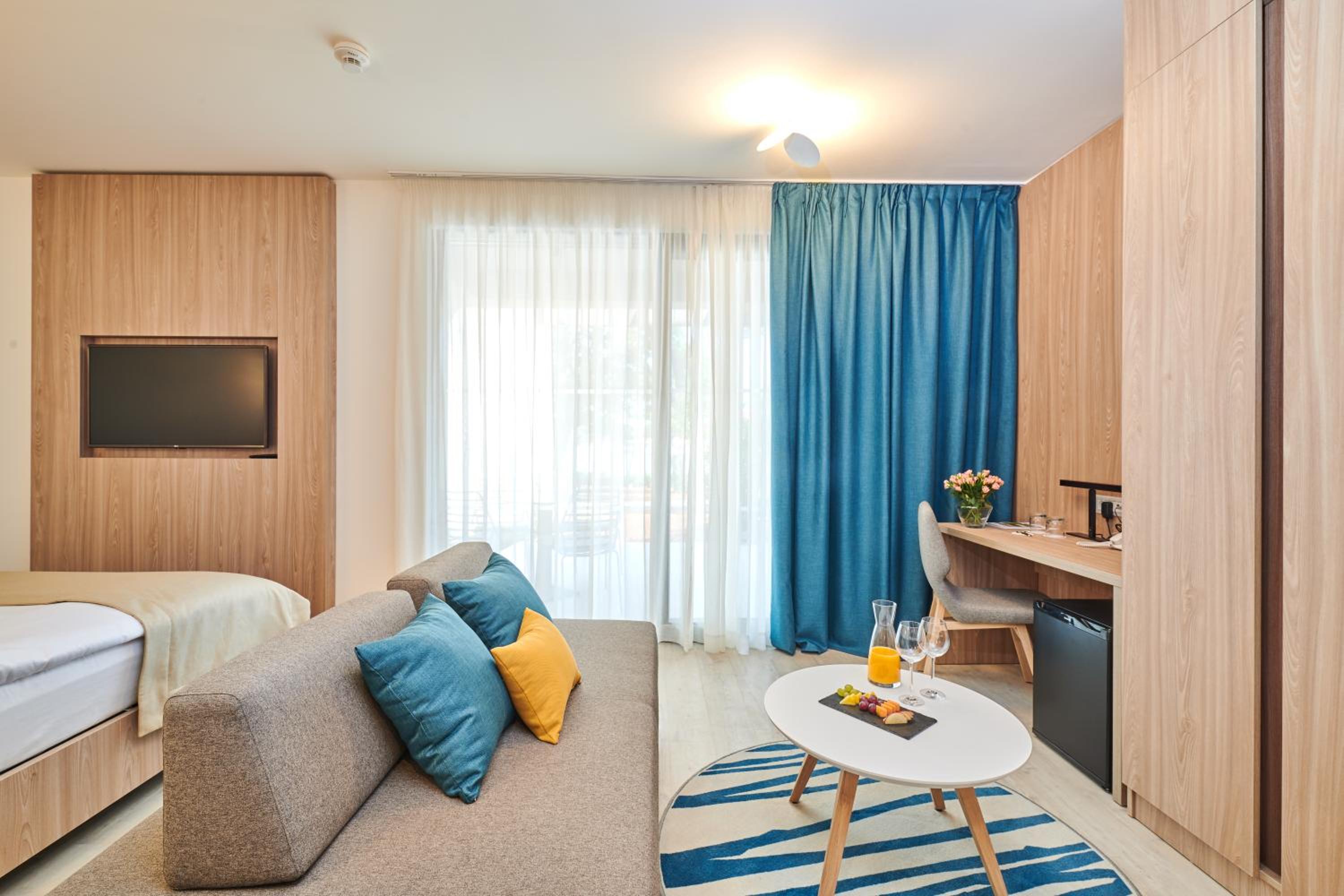Premium Family Room - Sea Side photo 1