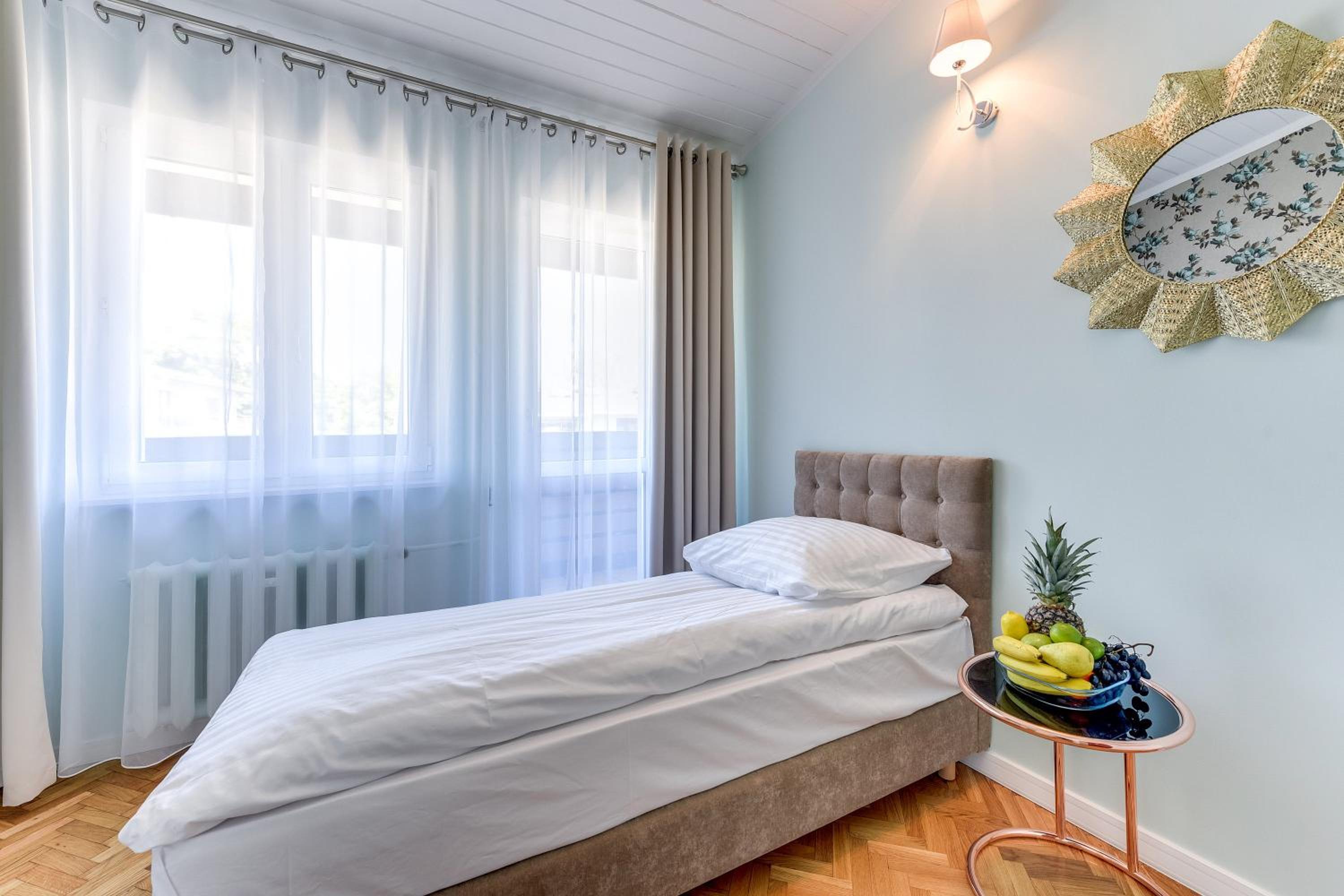 Single Room With Shared Bathroom photo 1