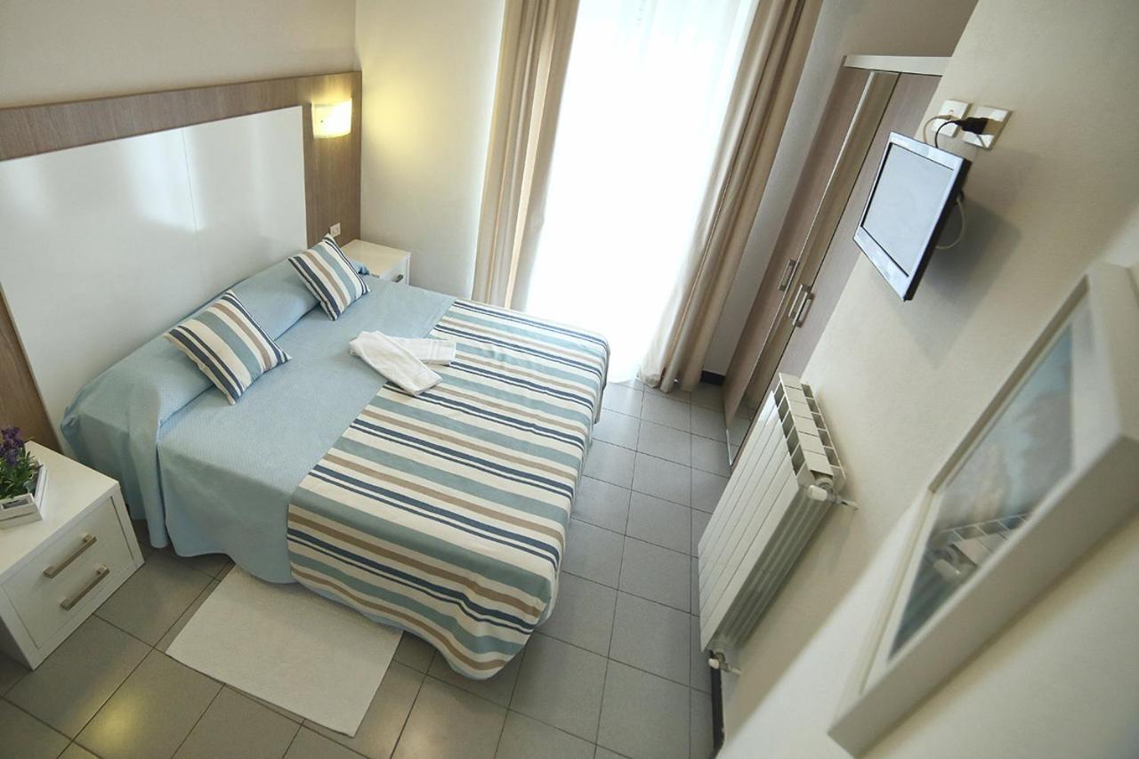 Economy Double or Twin Room photo 1