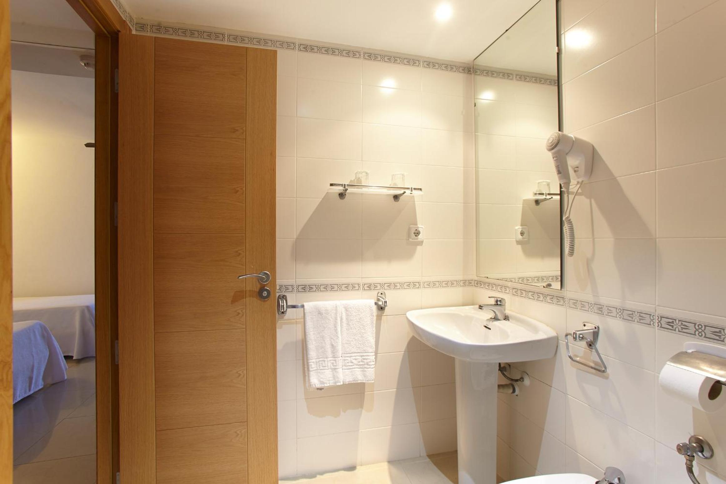 Standard Apartment - Photo 5