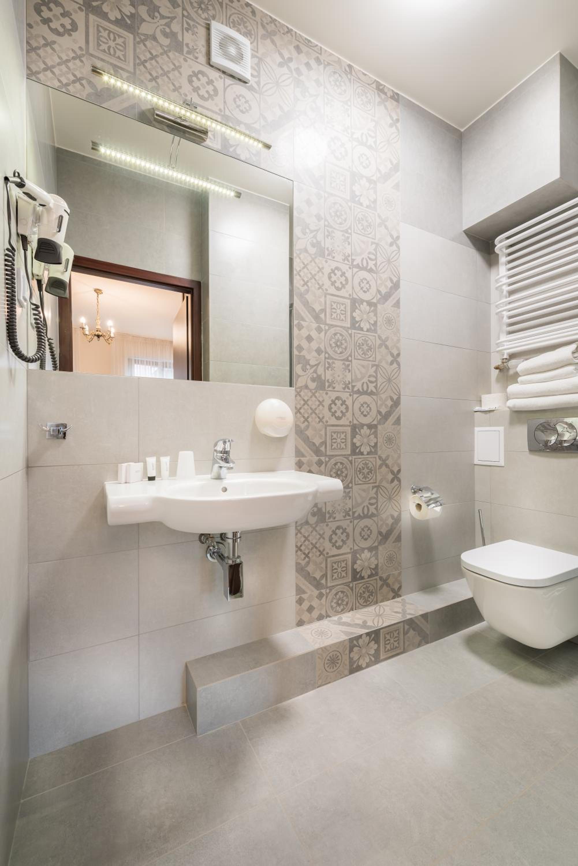 Double Room - Photo 9