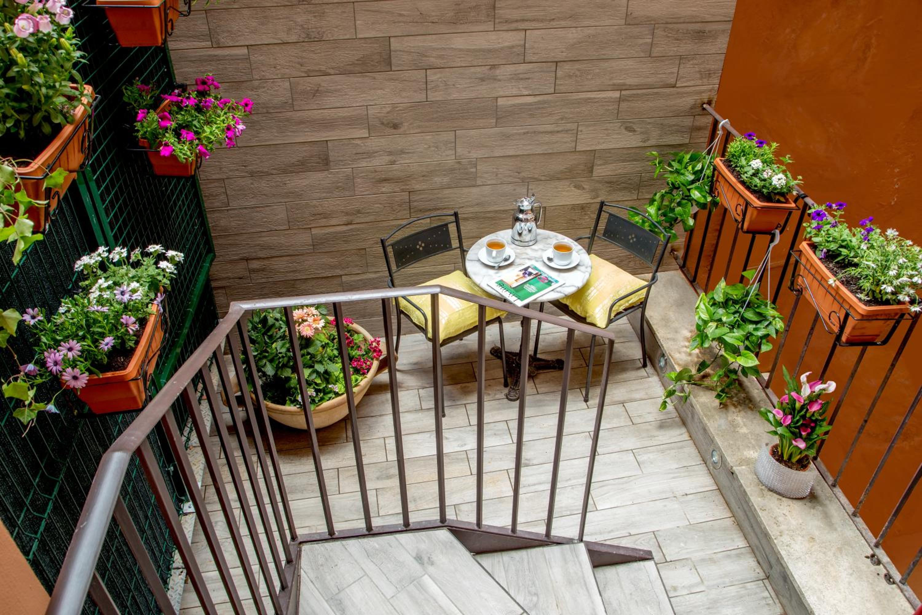 Triple Room with Terrace photo 2