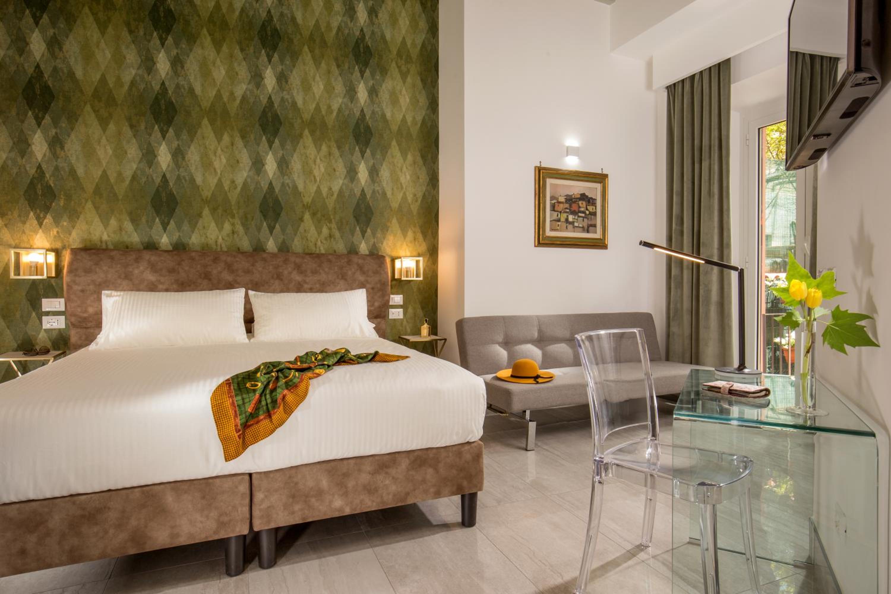 Triple Room with Terrace photo 1