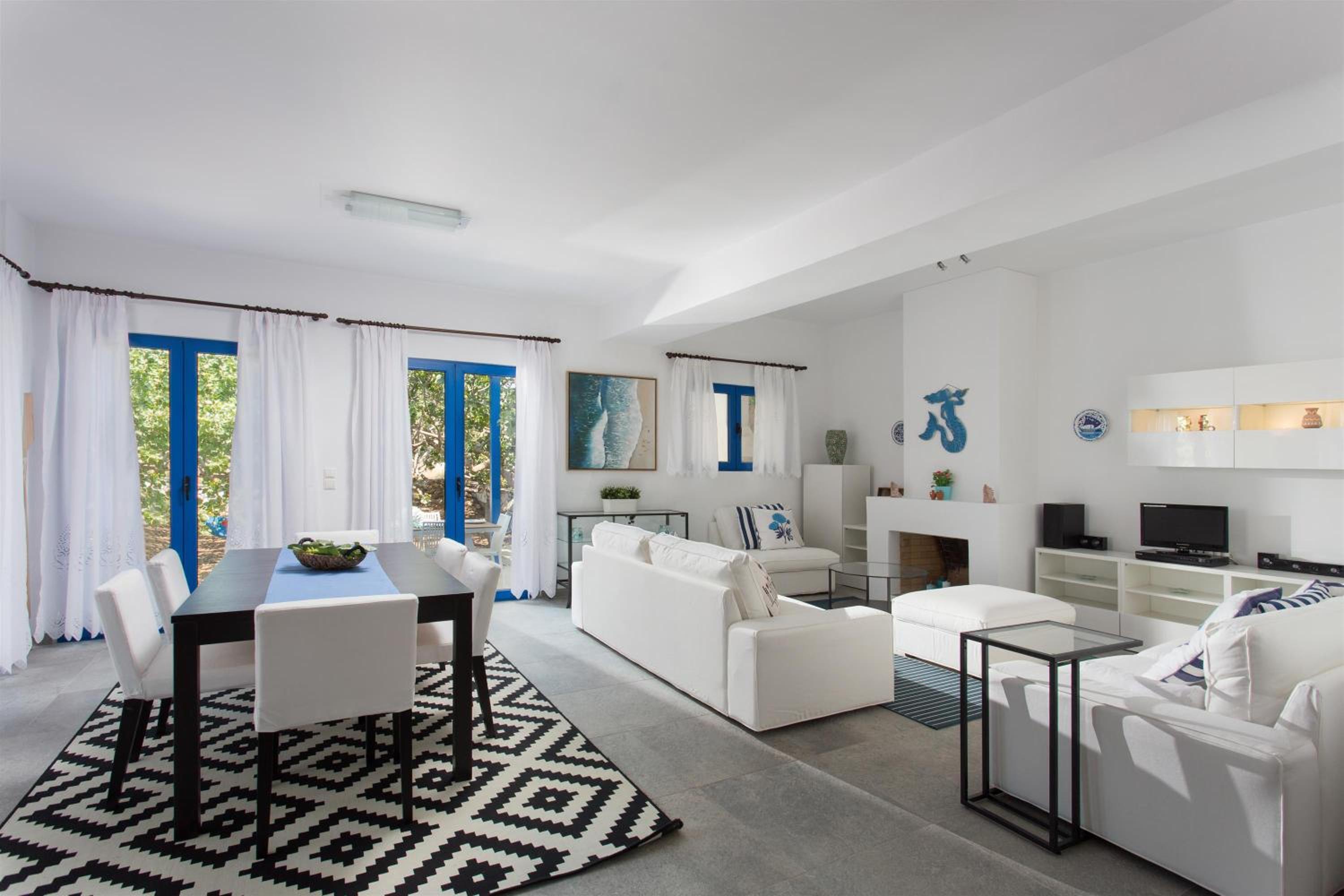 Villa - Beach Front