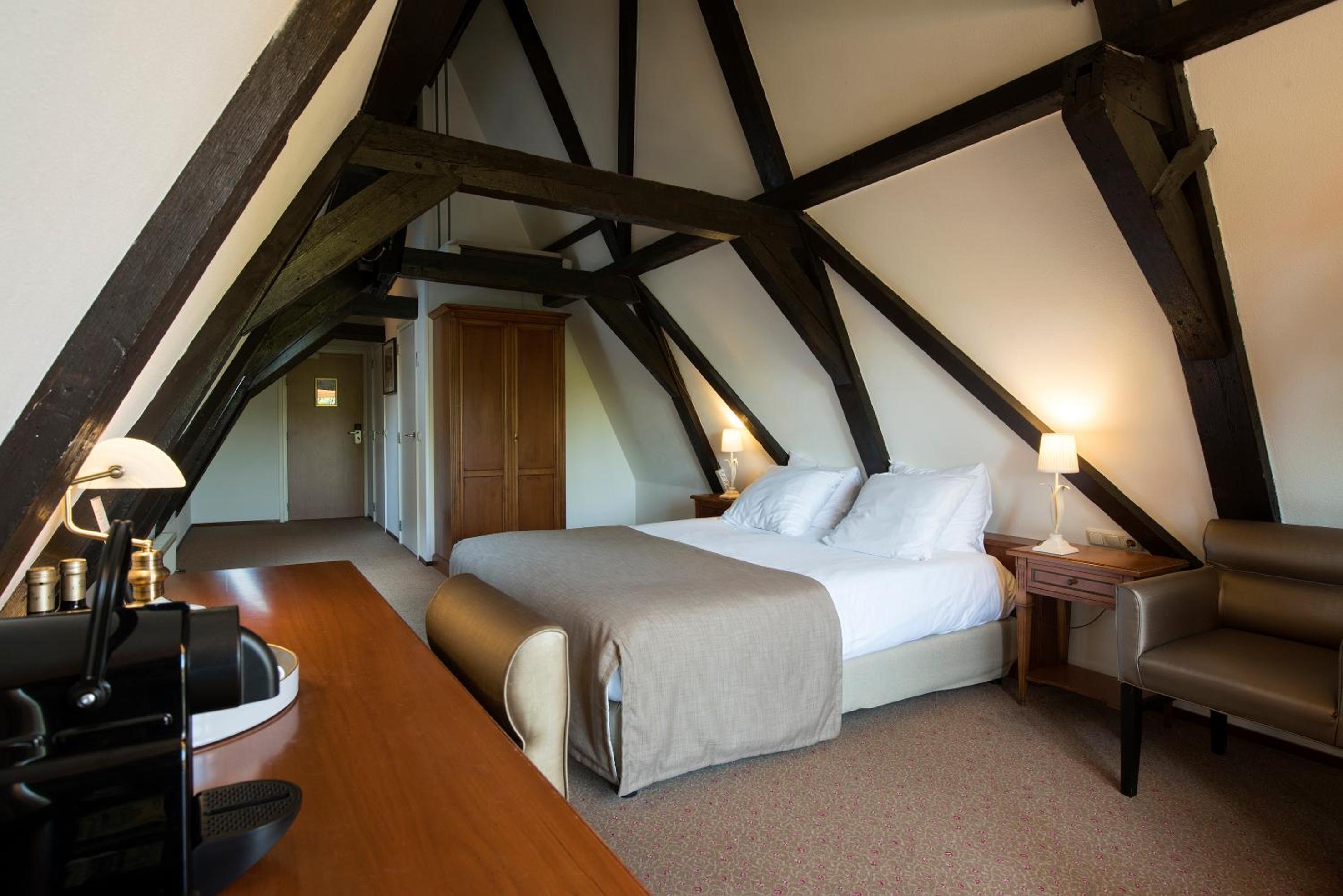 Superior Balcony Room