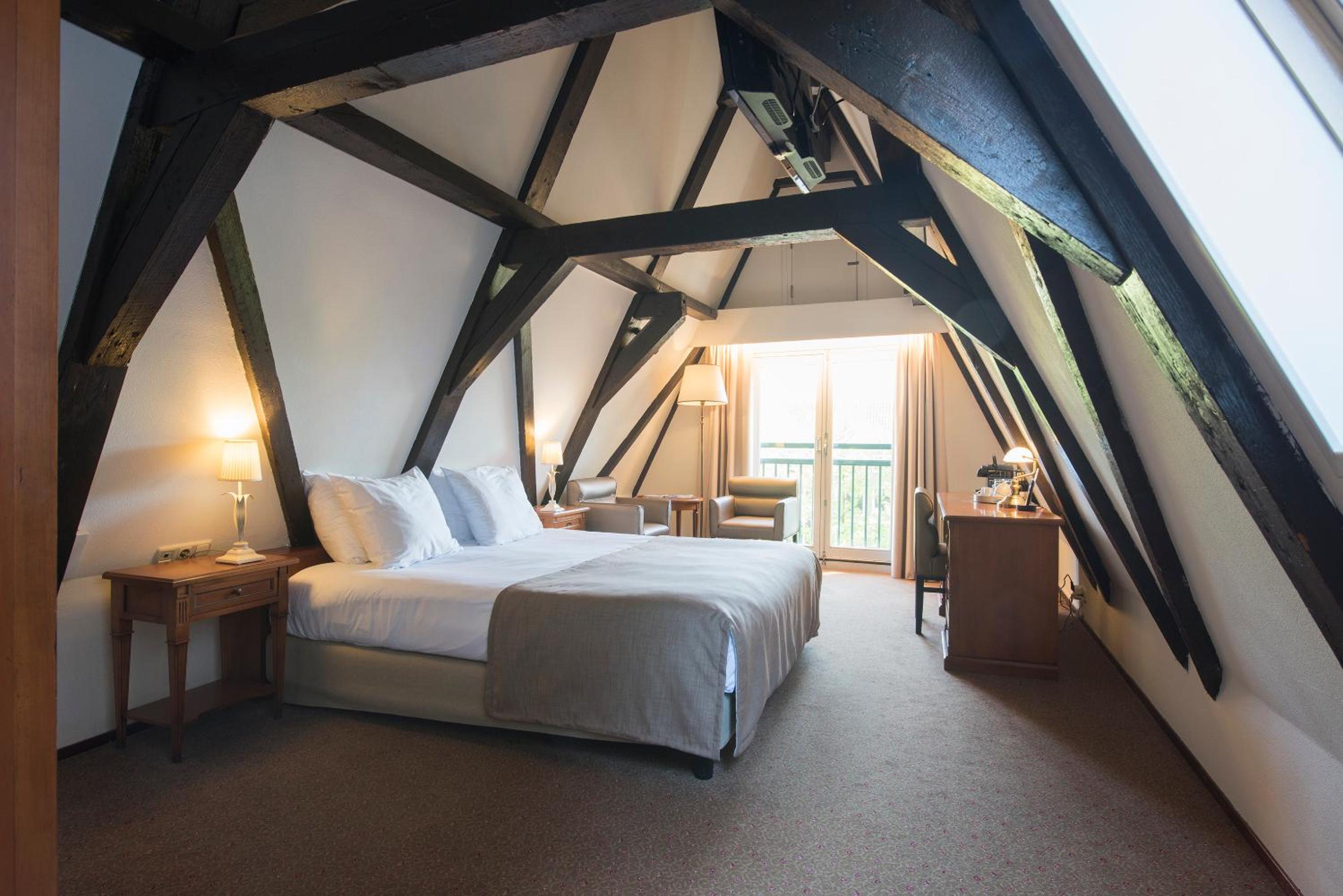 Superior Balcony Room