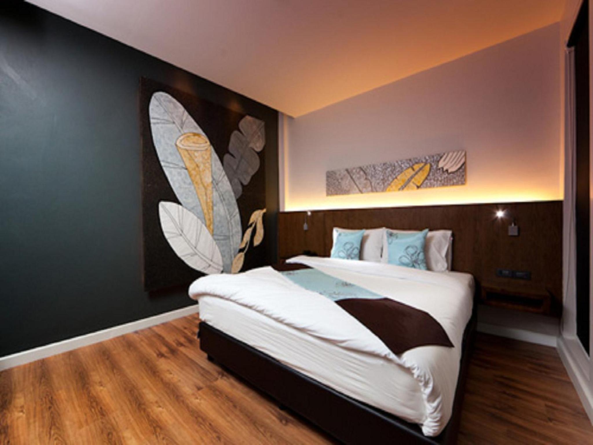 Superior Double or Twin Room photo 2