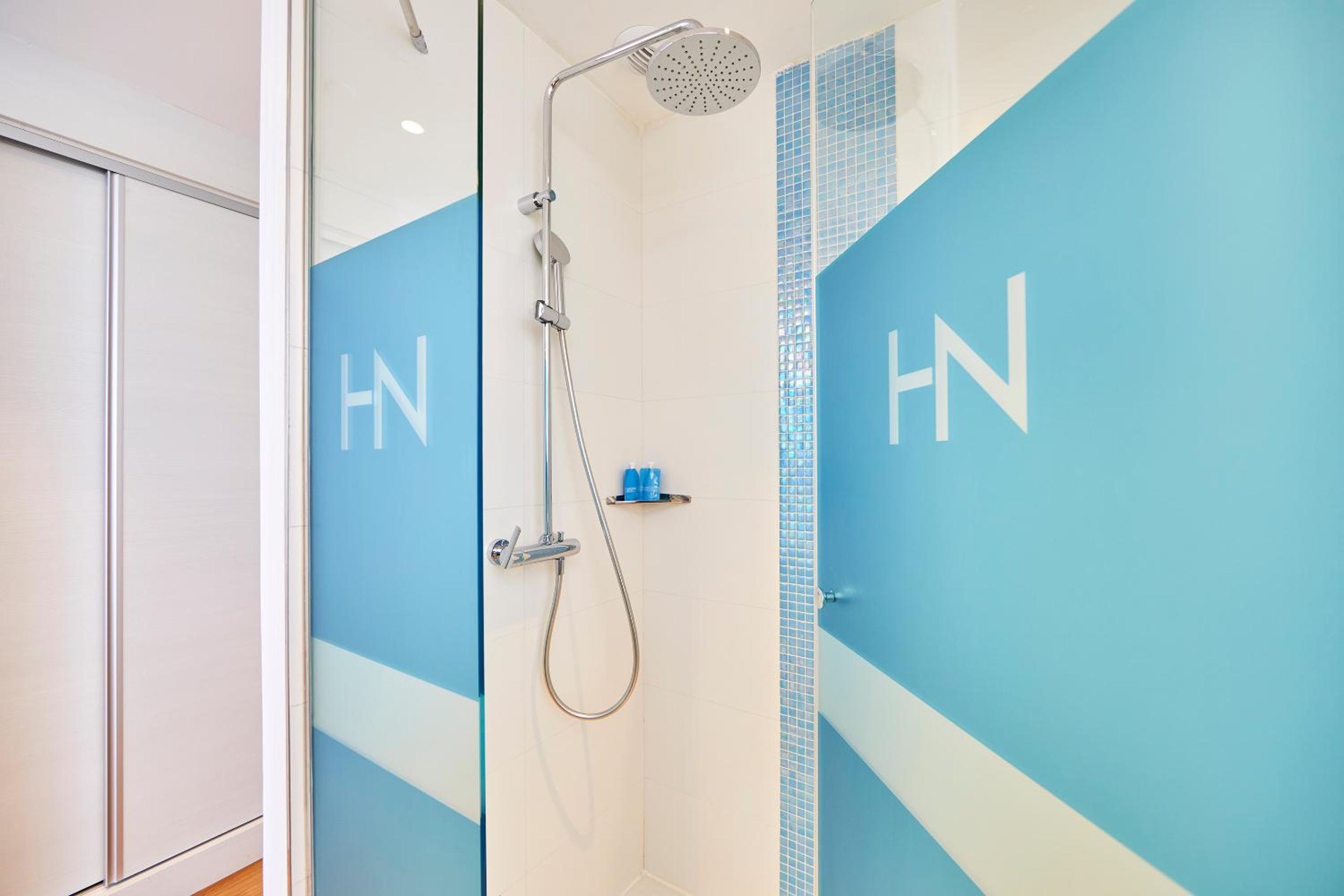 Junior Suite with Sea View thumbnail 6