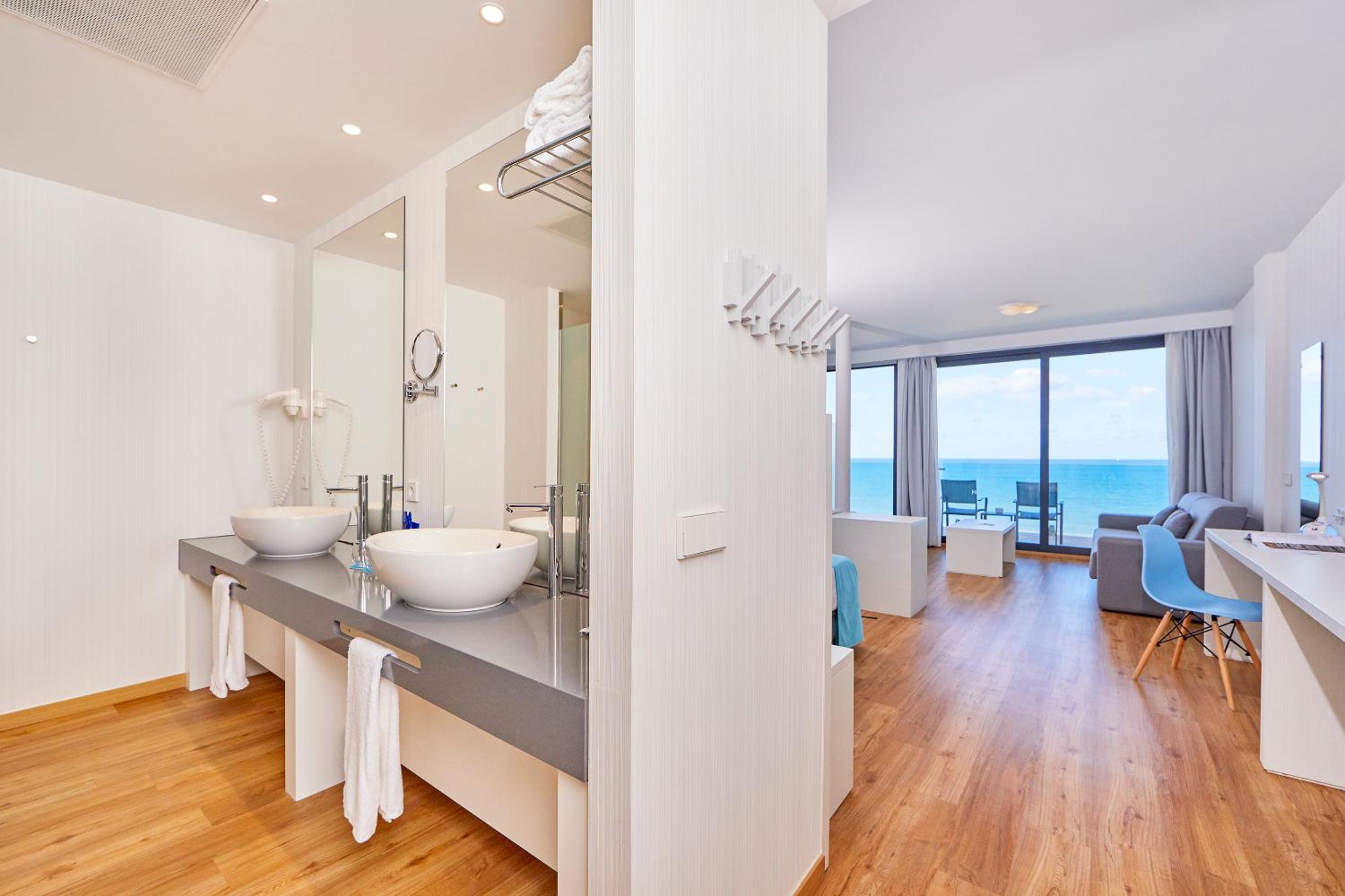 Junior Suite with Sea View