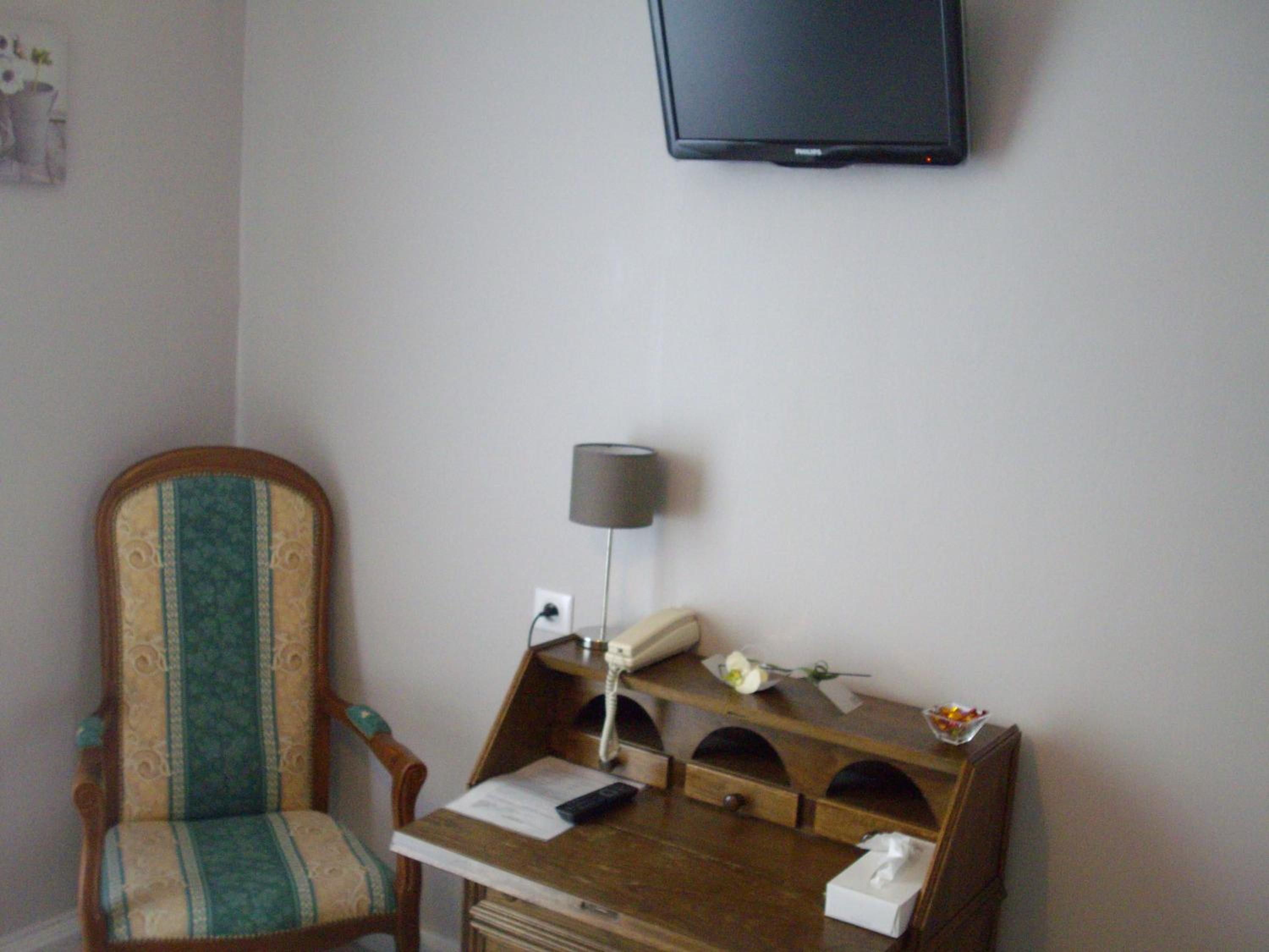 Double Room with Private Bathroom photo 2