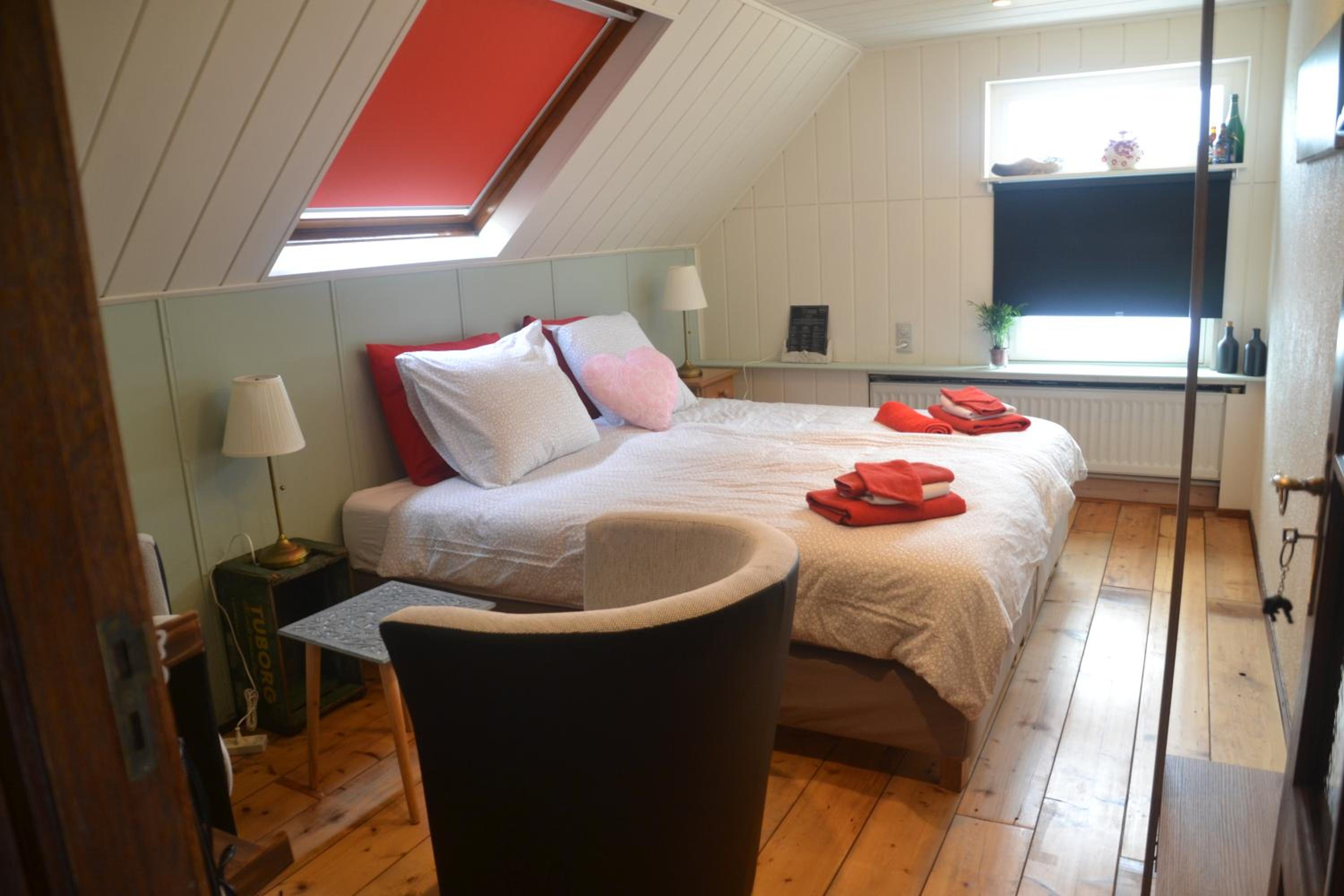 Standard Double or Twin Room - Photo 4