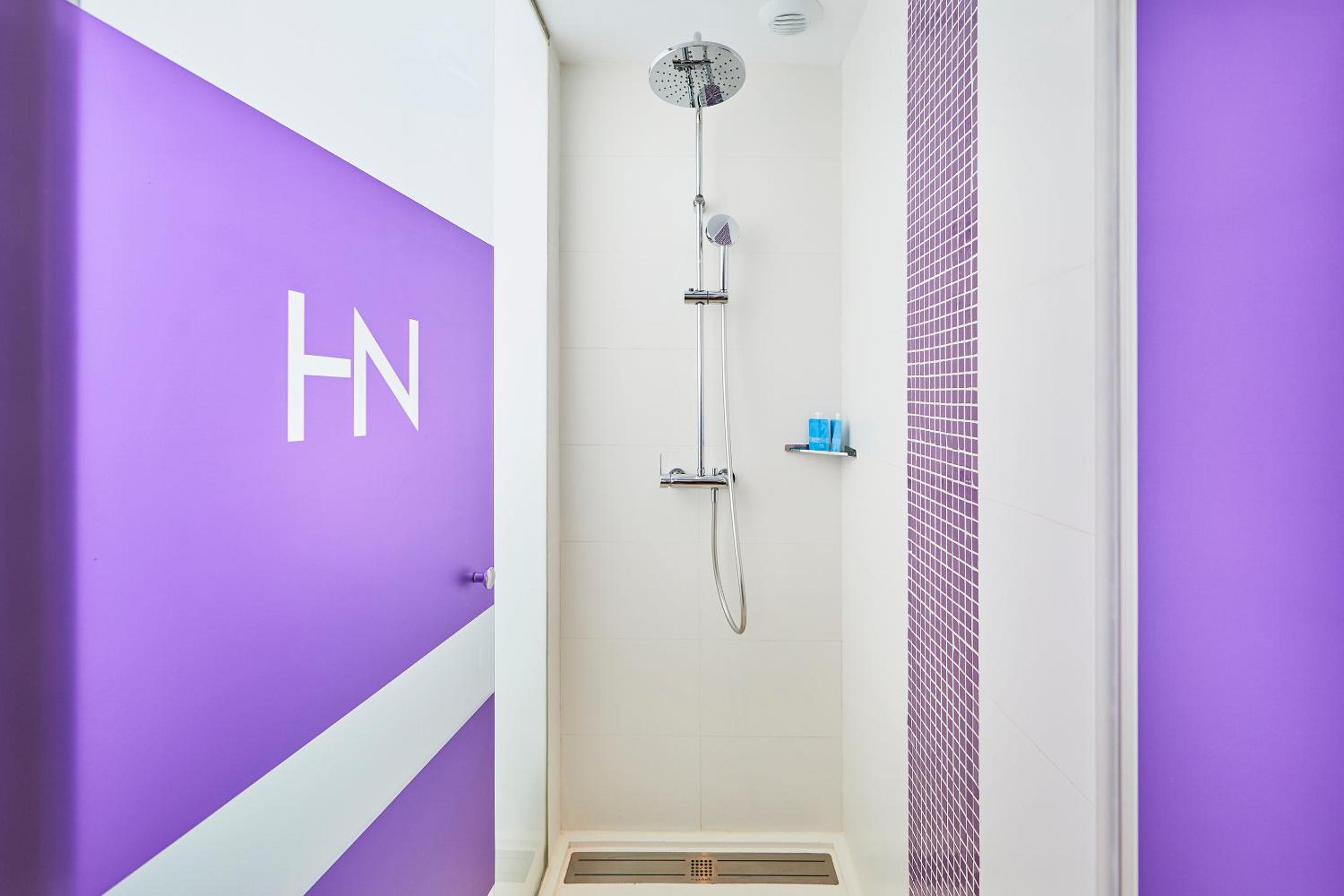 Superior Double Room with Panoramic Sea View thumbnail 6