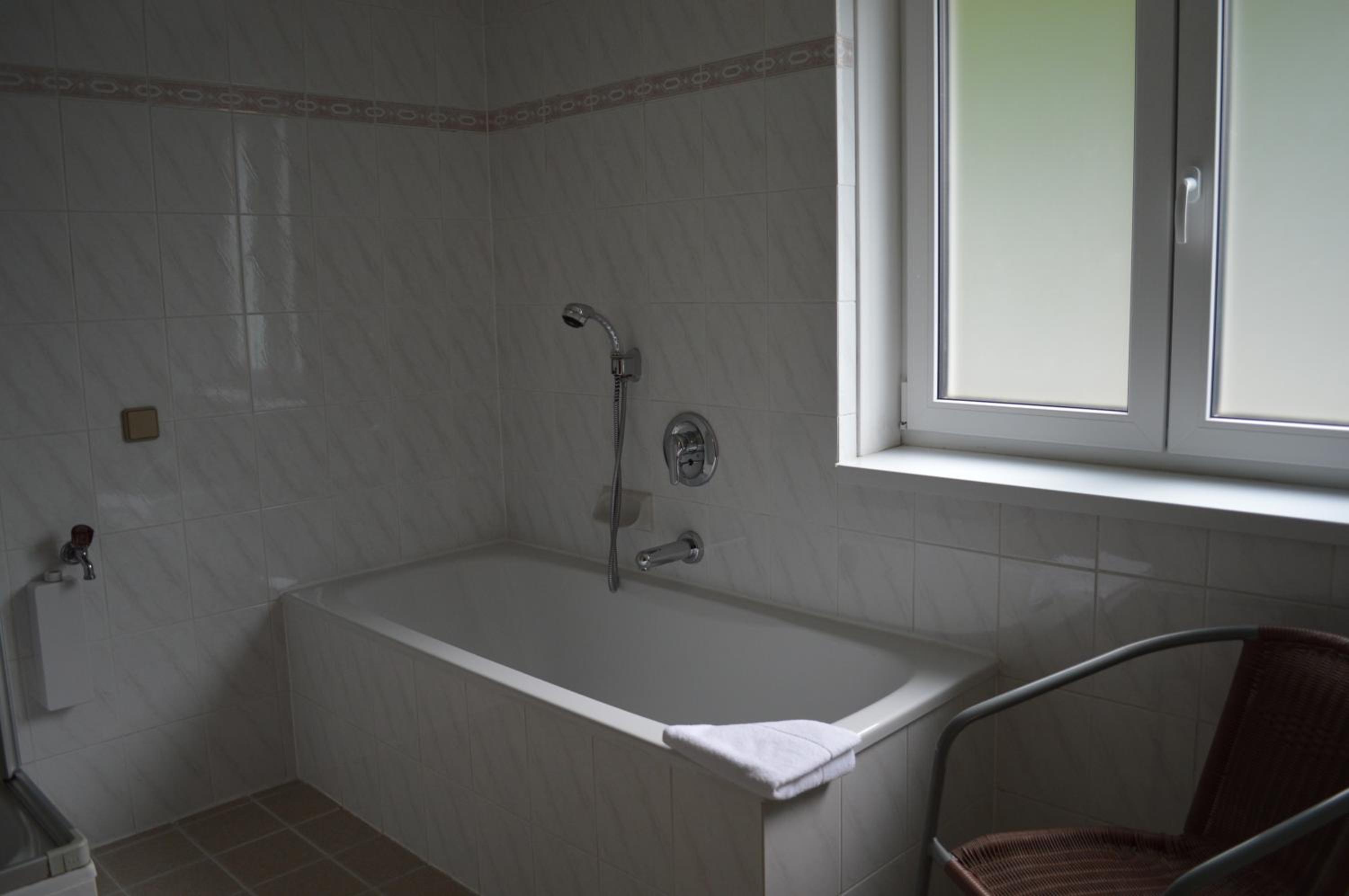 Quadruple Room with Private External Bathroom photo 3