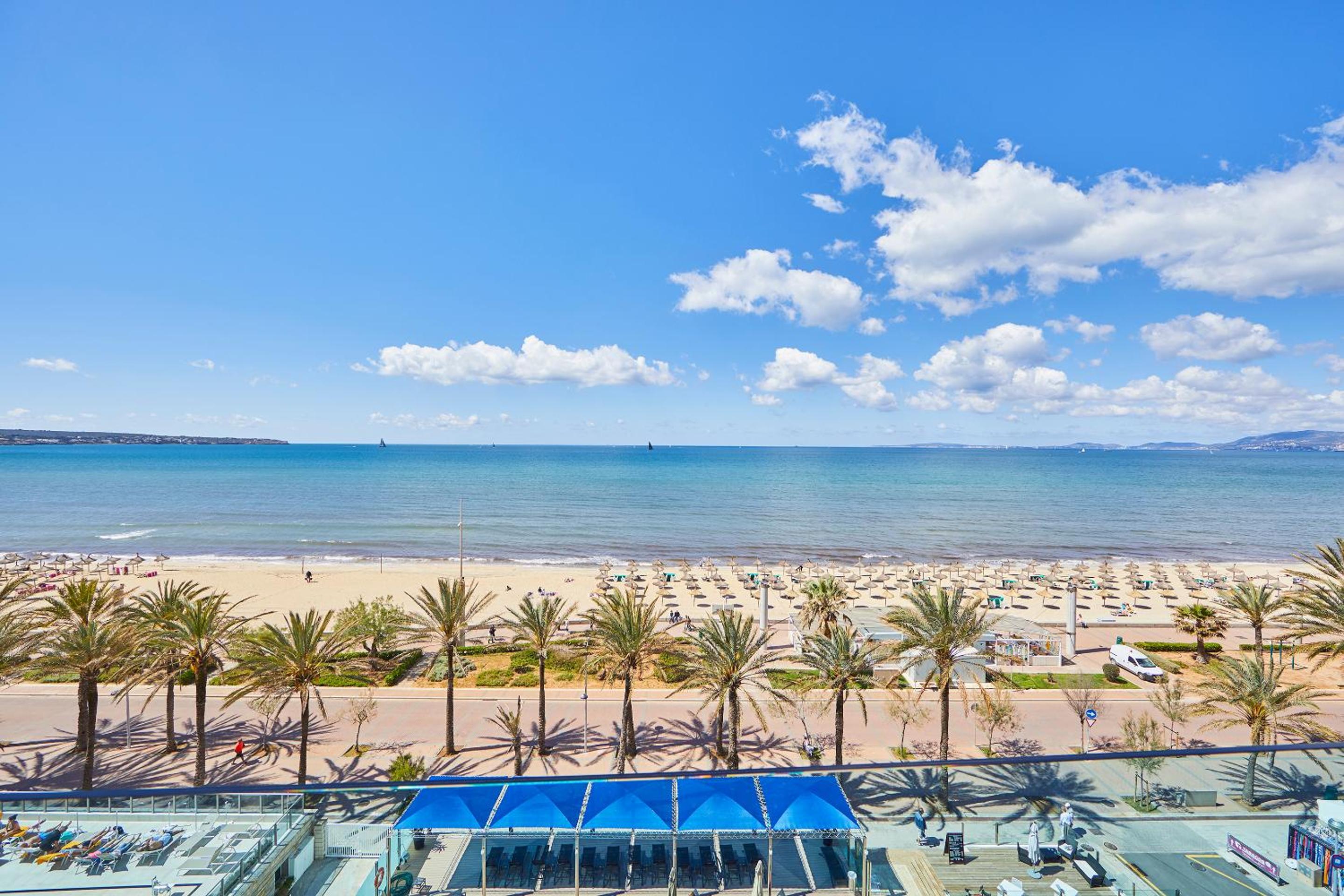 Superior Double or Twin Room with Sea View
