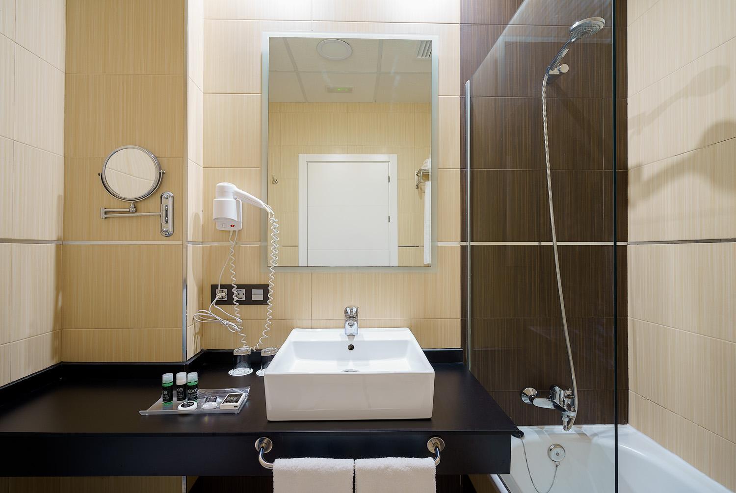 Double Room - Photo 4