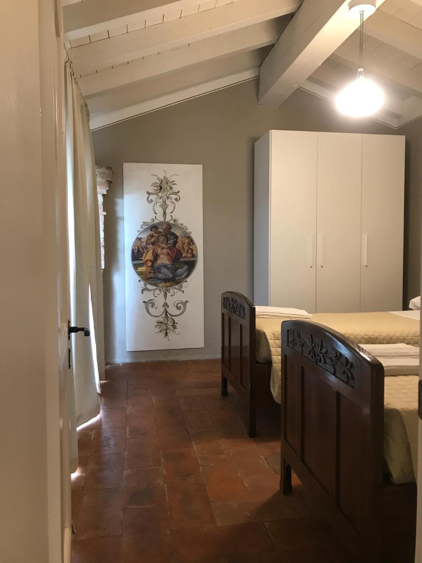 Standard Quadruple Room - Photo 8