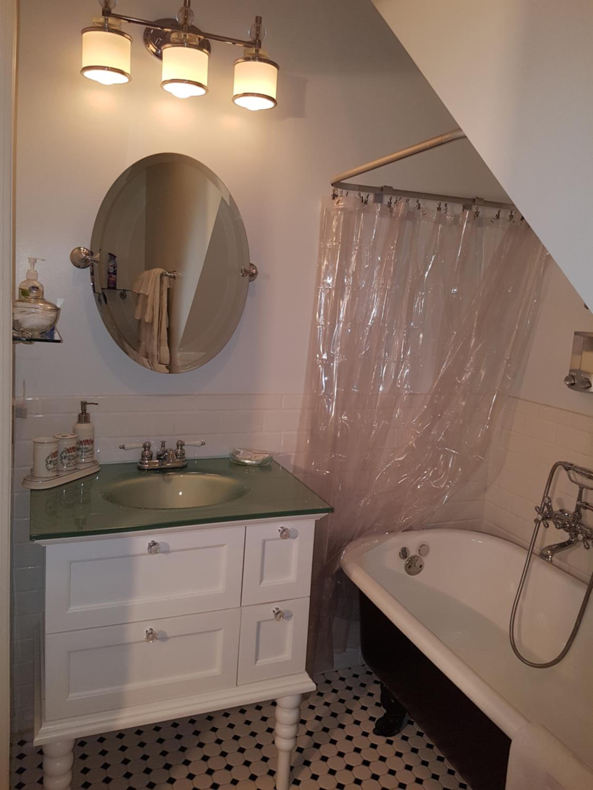 Queen Room photo 3
