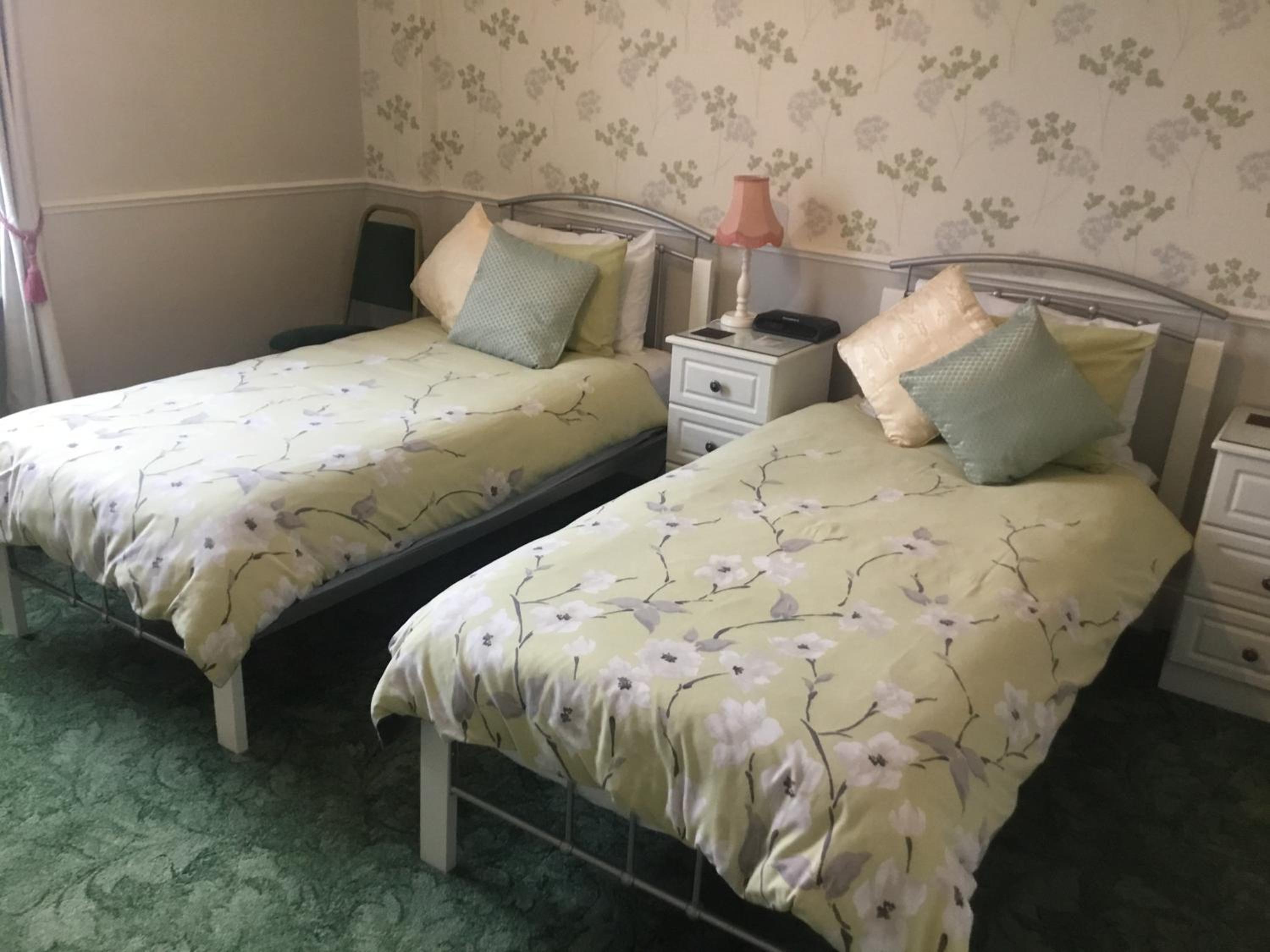 Deluxe Family Room photo 2