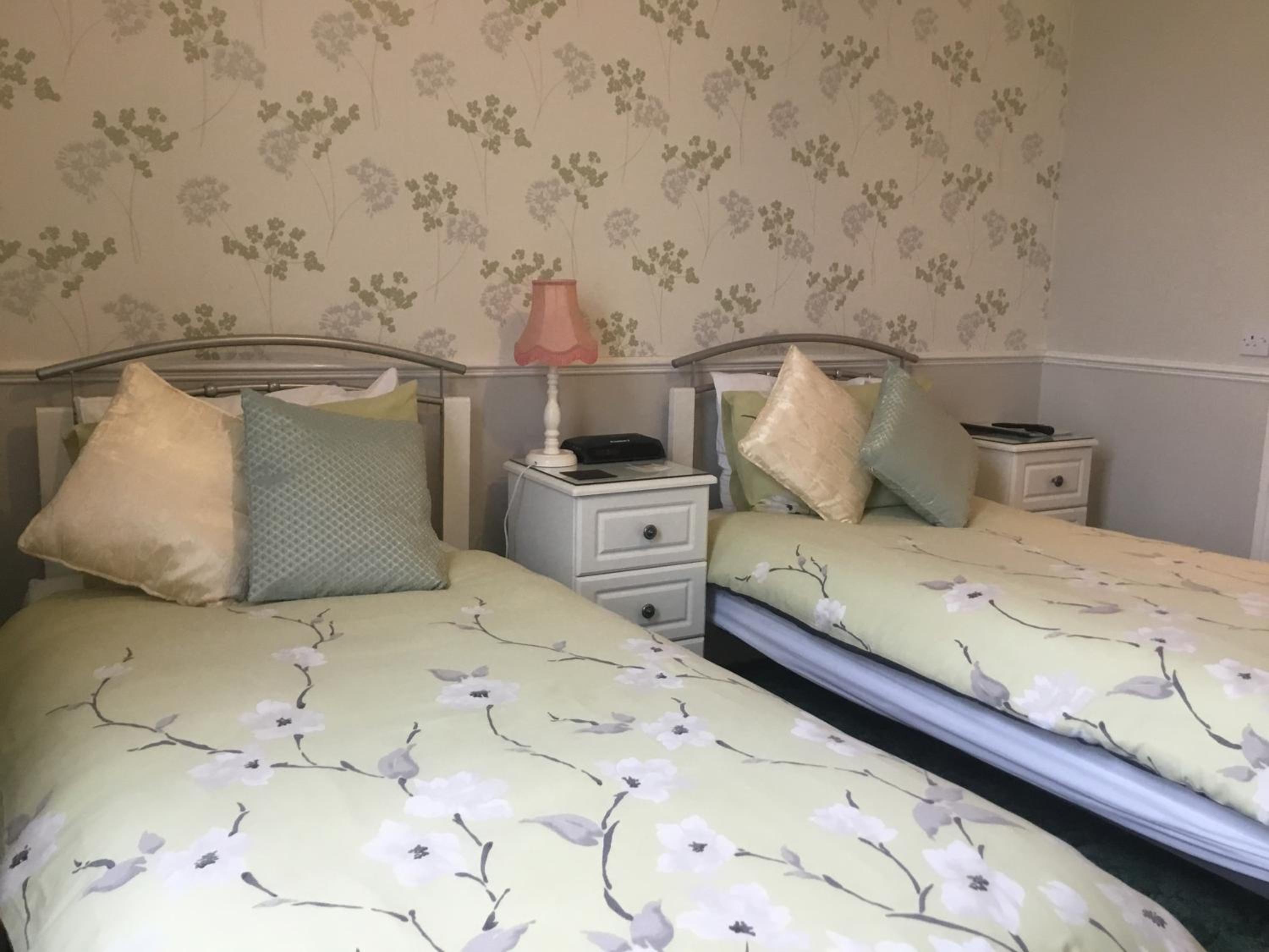Standard Twin Room photo 1