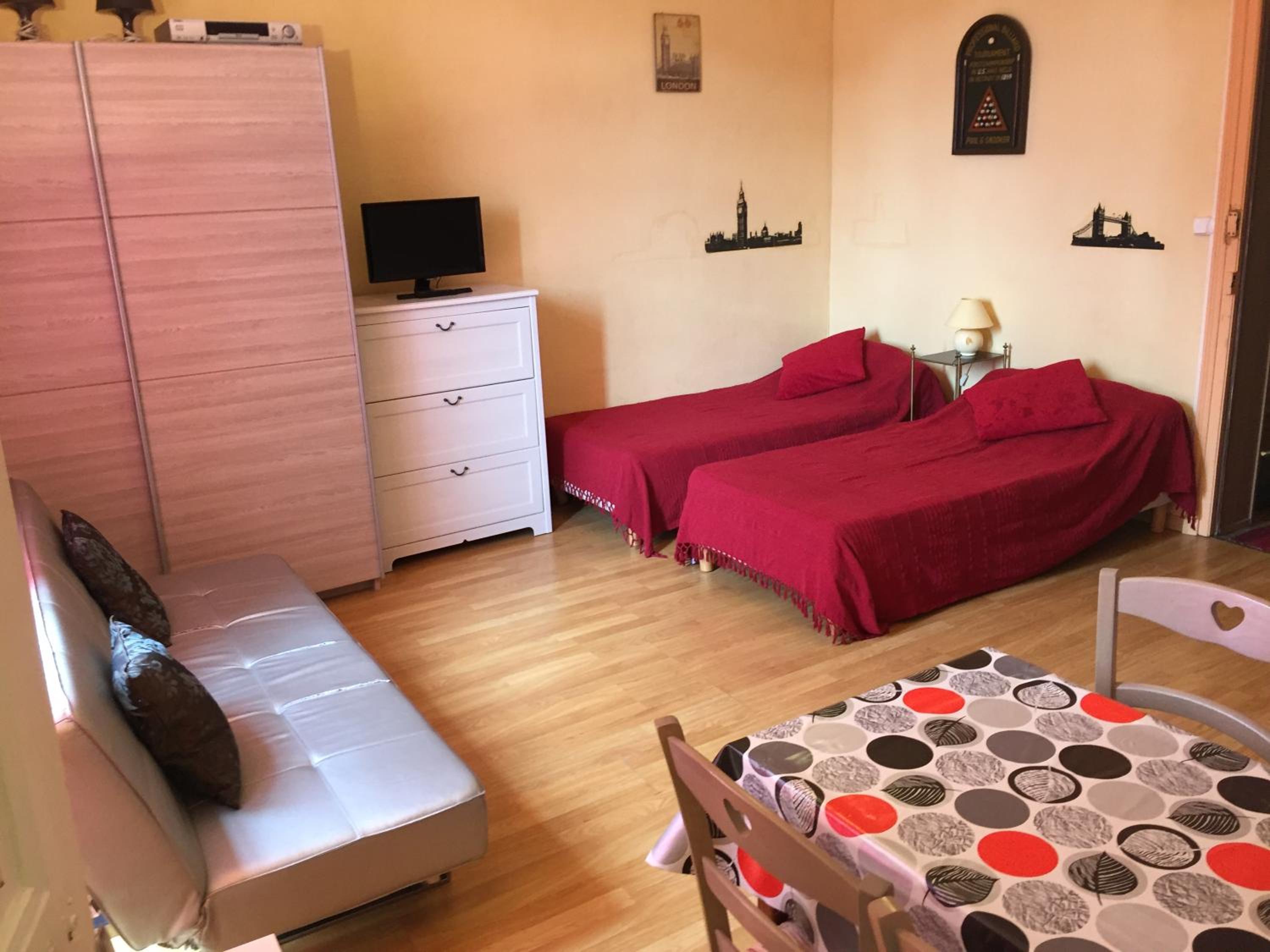 Studio (4 Adults) - Photo 1