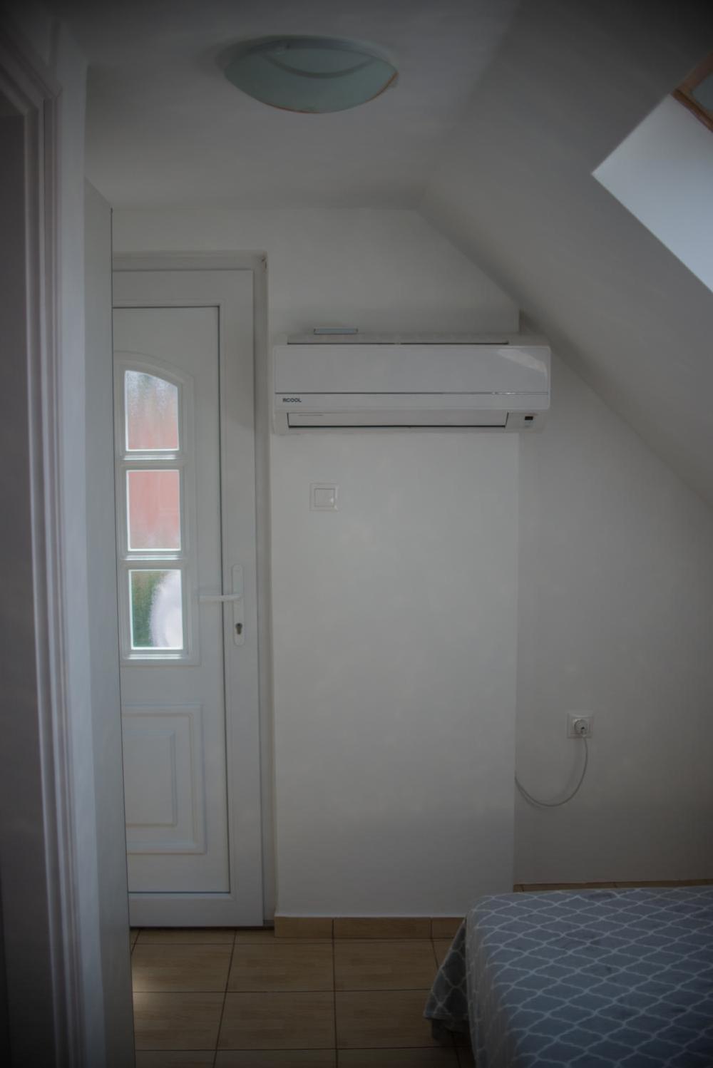 Apartment - Photo 9