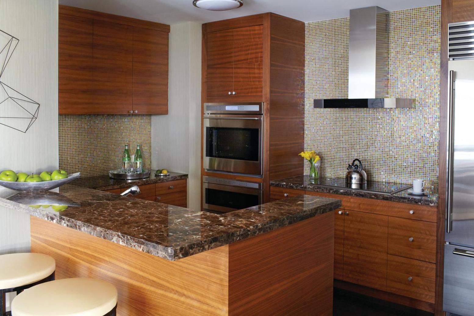 Serene King Suite with Harbor View - Photo 2