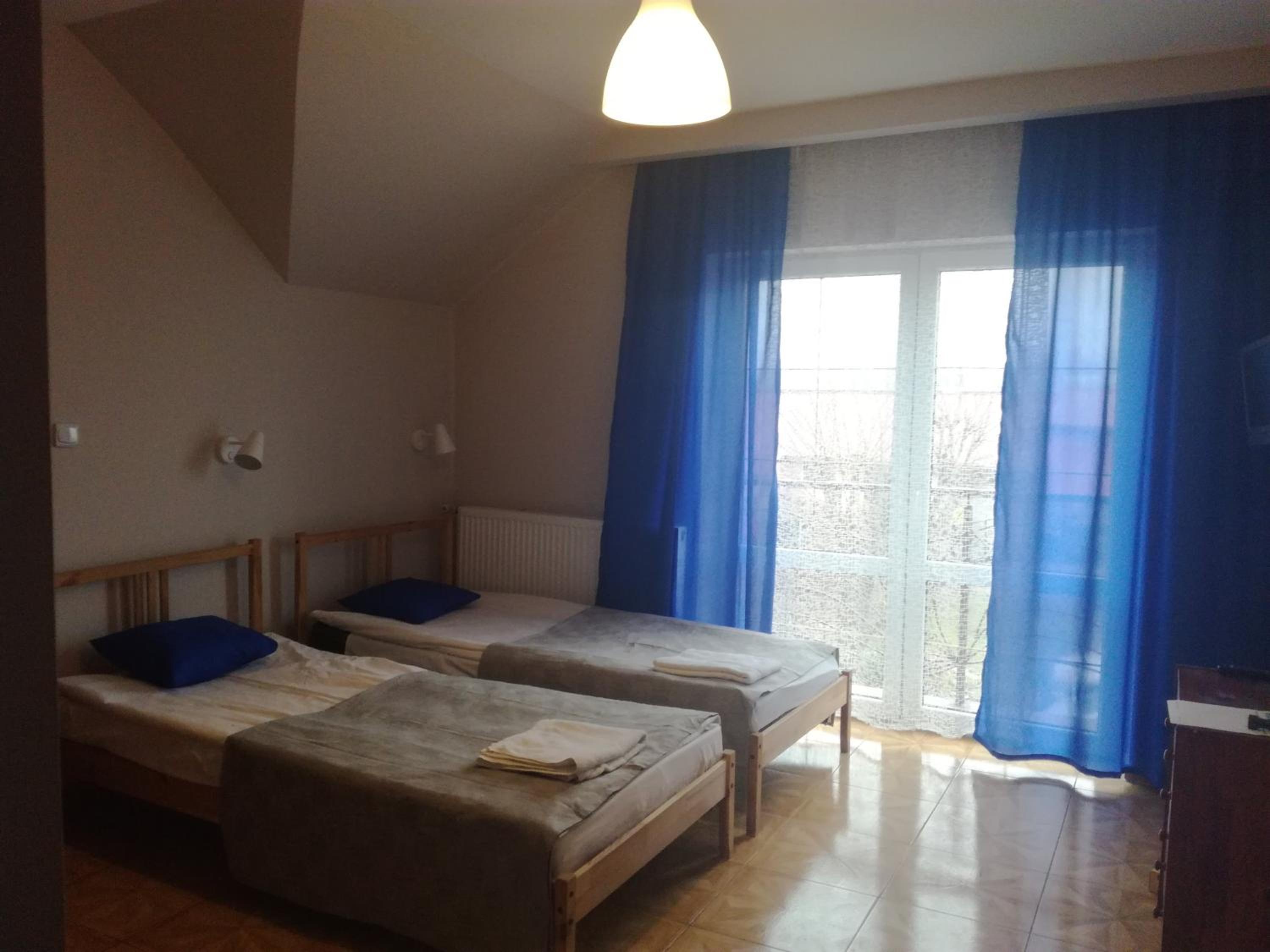 Double Room - Photo 4