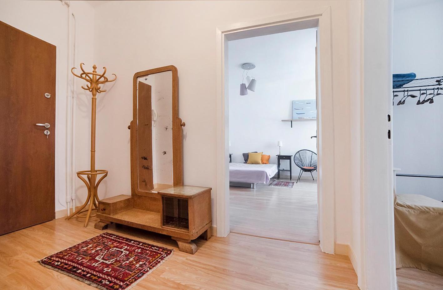Apartment photo 1