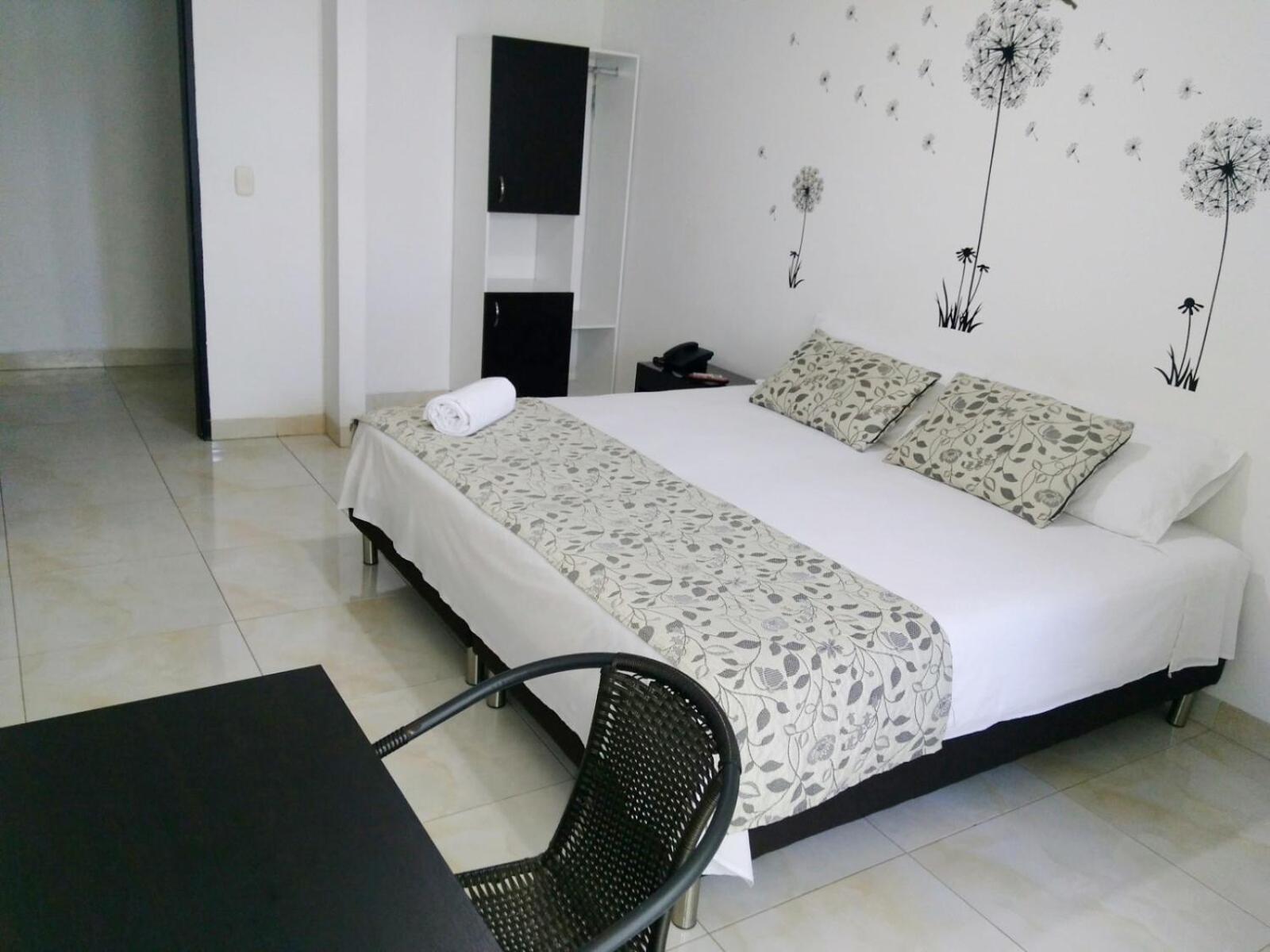 King Room with Balcony photo 1