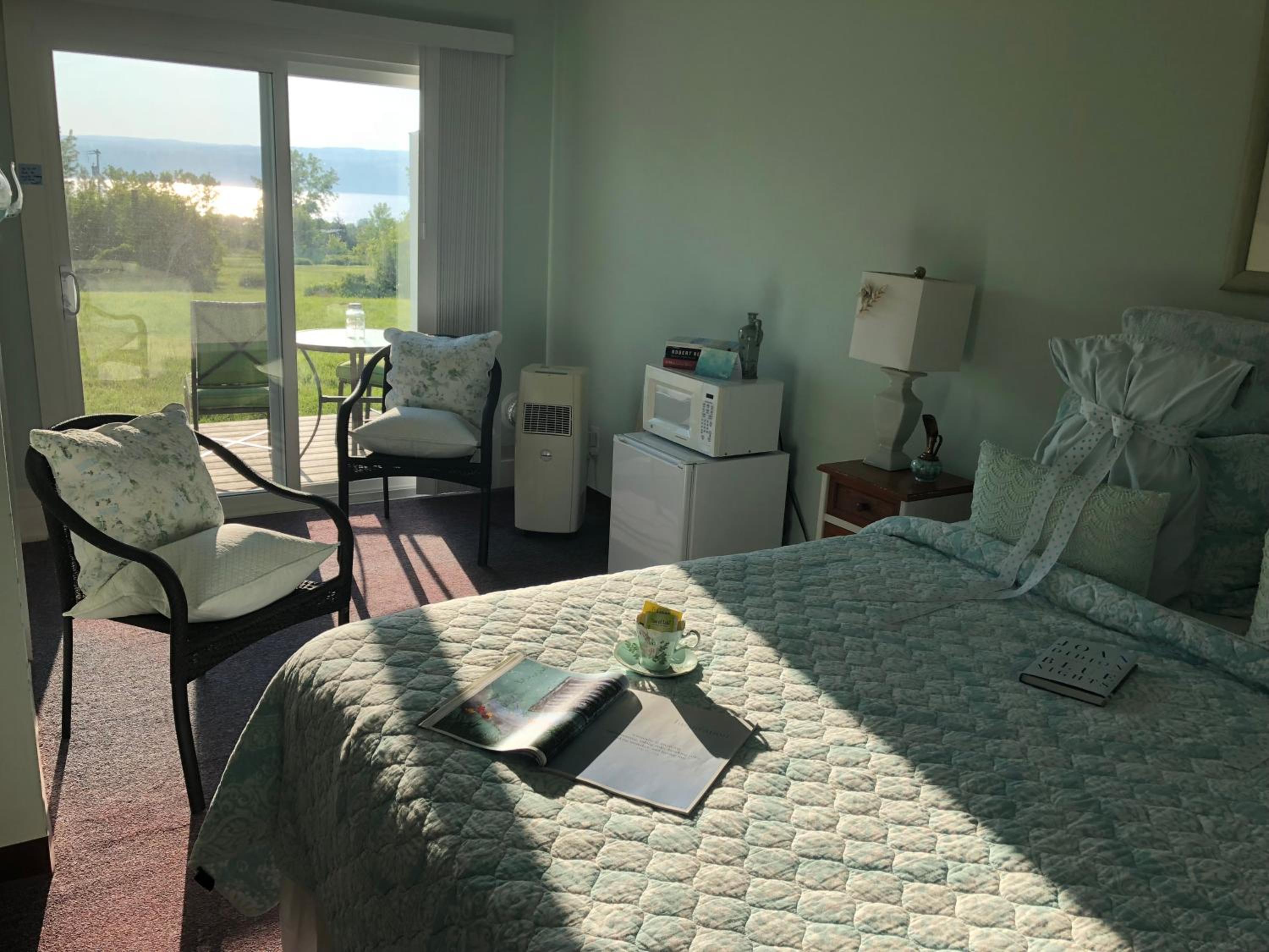 Standard Queen Room photo 1